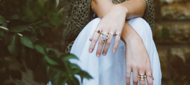 What's Your Body Jewelry Style - Silver, Gold, or Rose Gold?