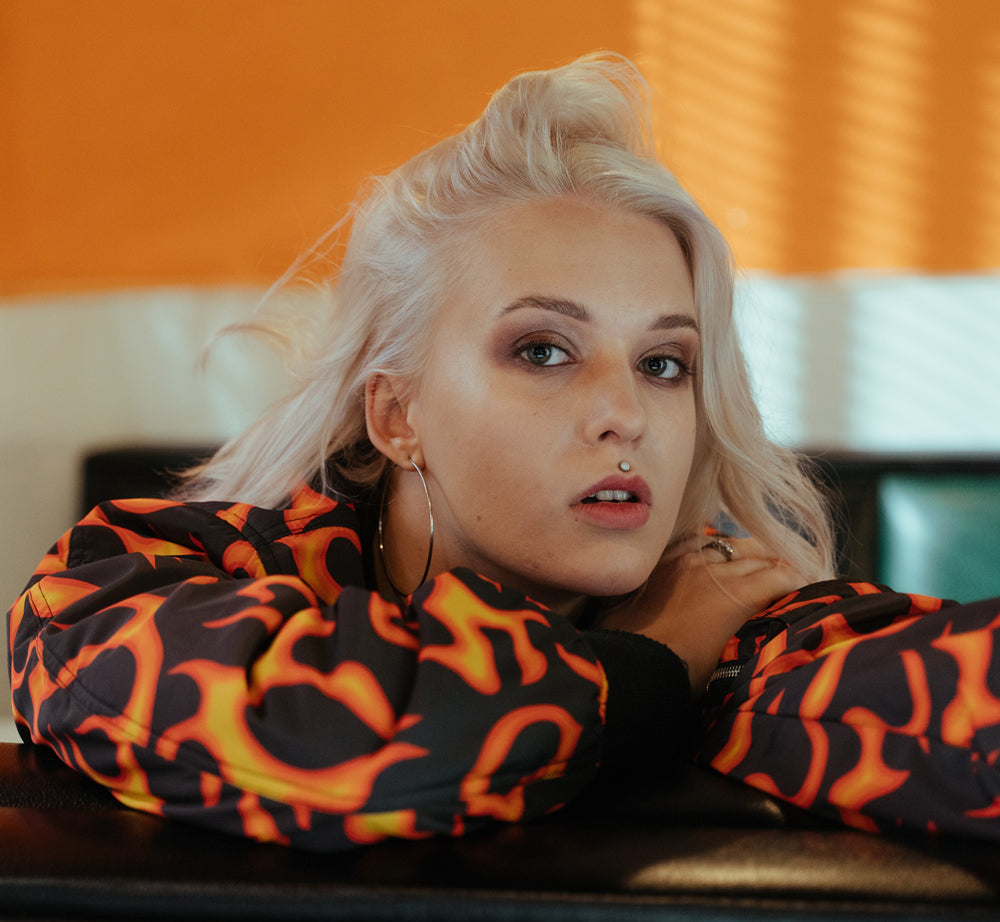 Oral Piercings - Nesting or Embedding?