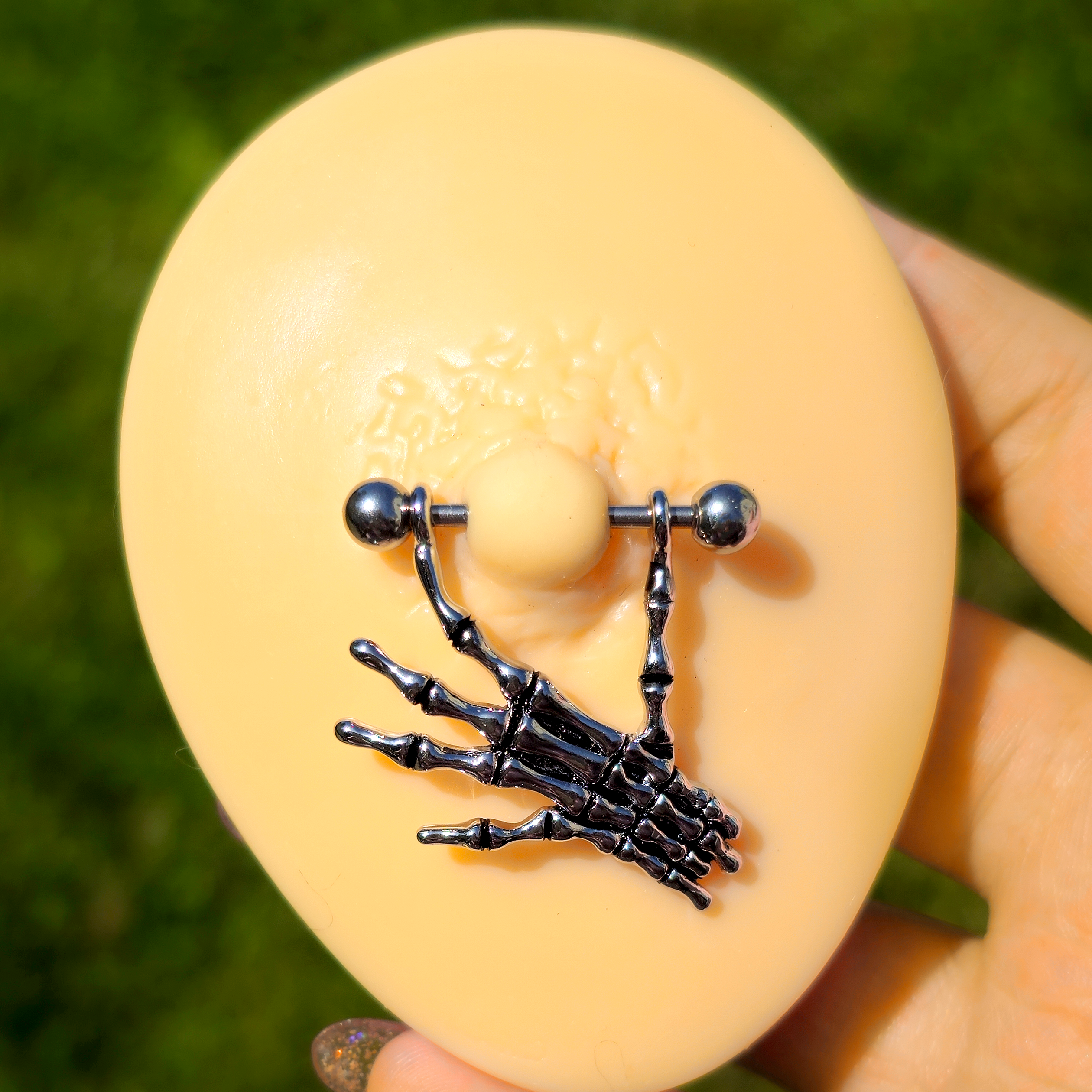 14G 3/4 Skeleton Hand Dangle Nipple Shield Set