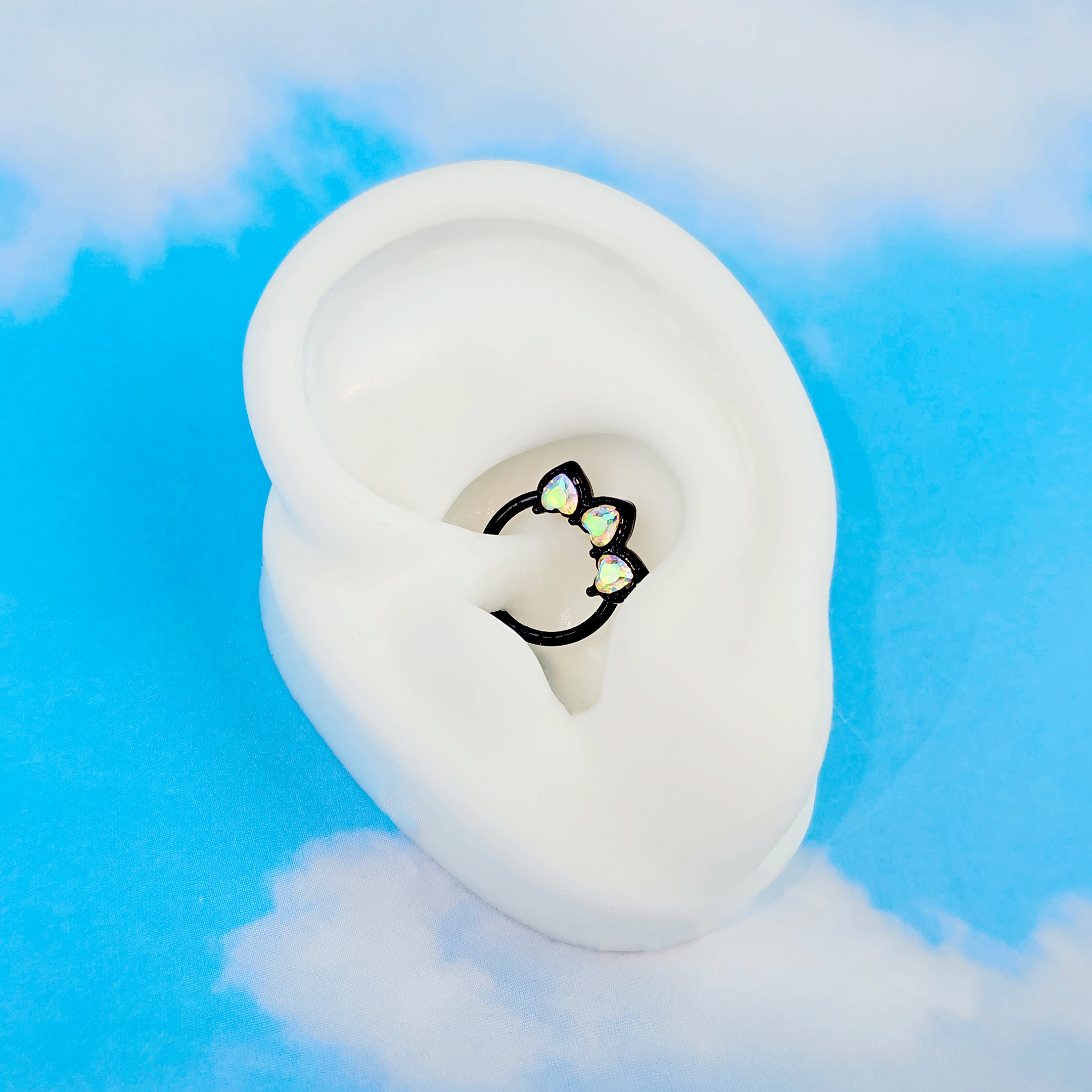 16G 3/8 Aurora Gem Black Rococo Trio Heart Hinged Segment Ring