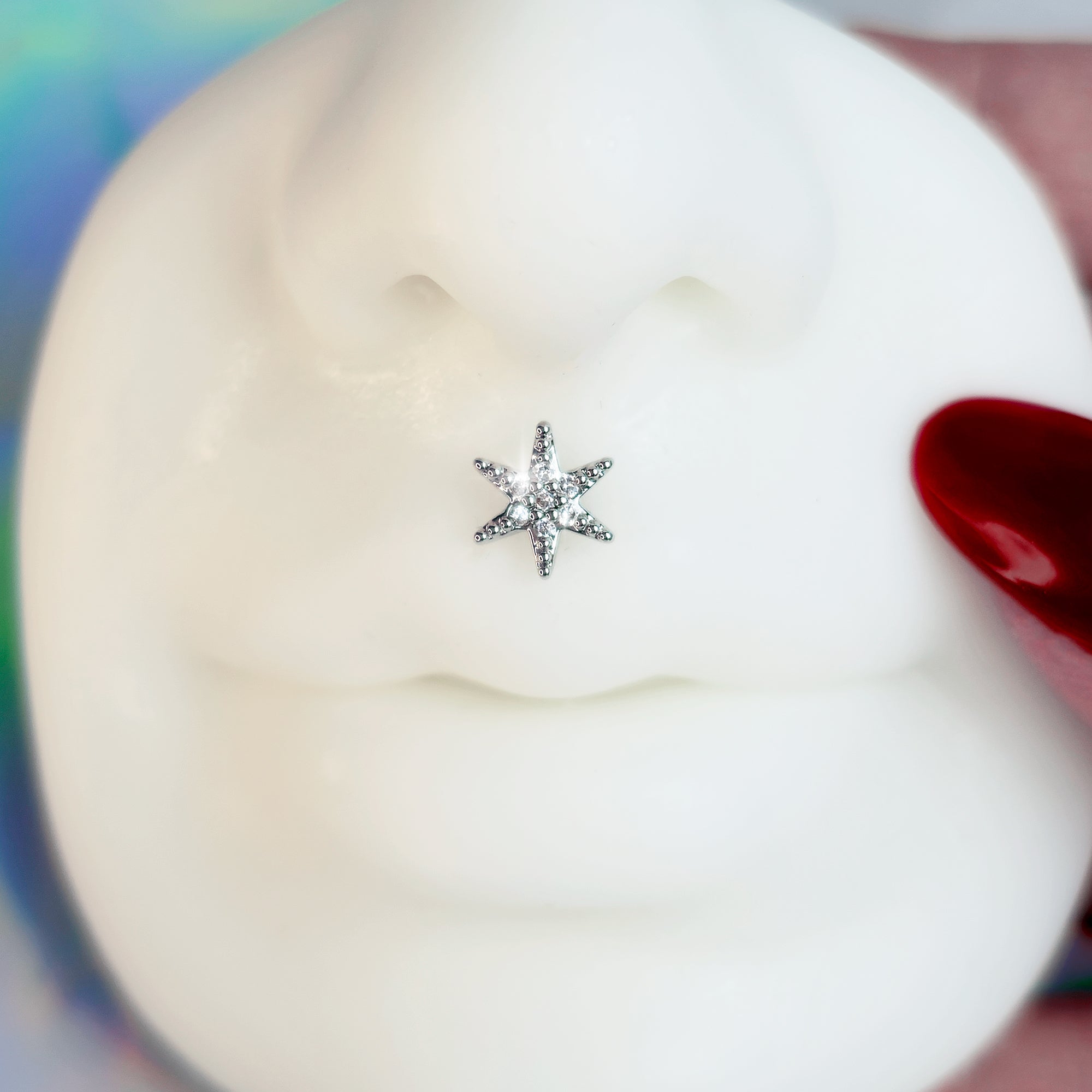 16G 5/16 Clear CZ Gem Lavish Star Internally Threaded Labret Tragus