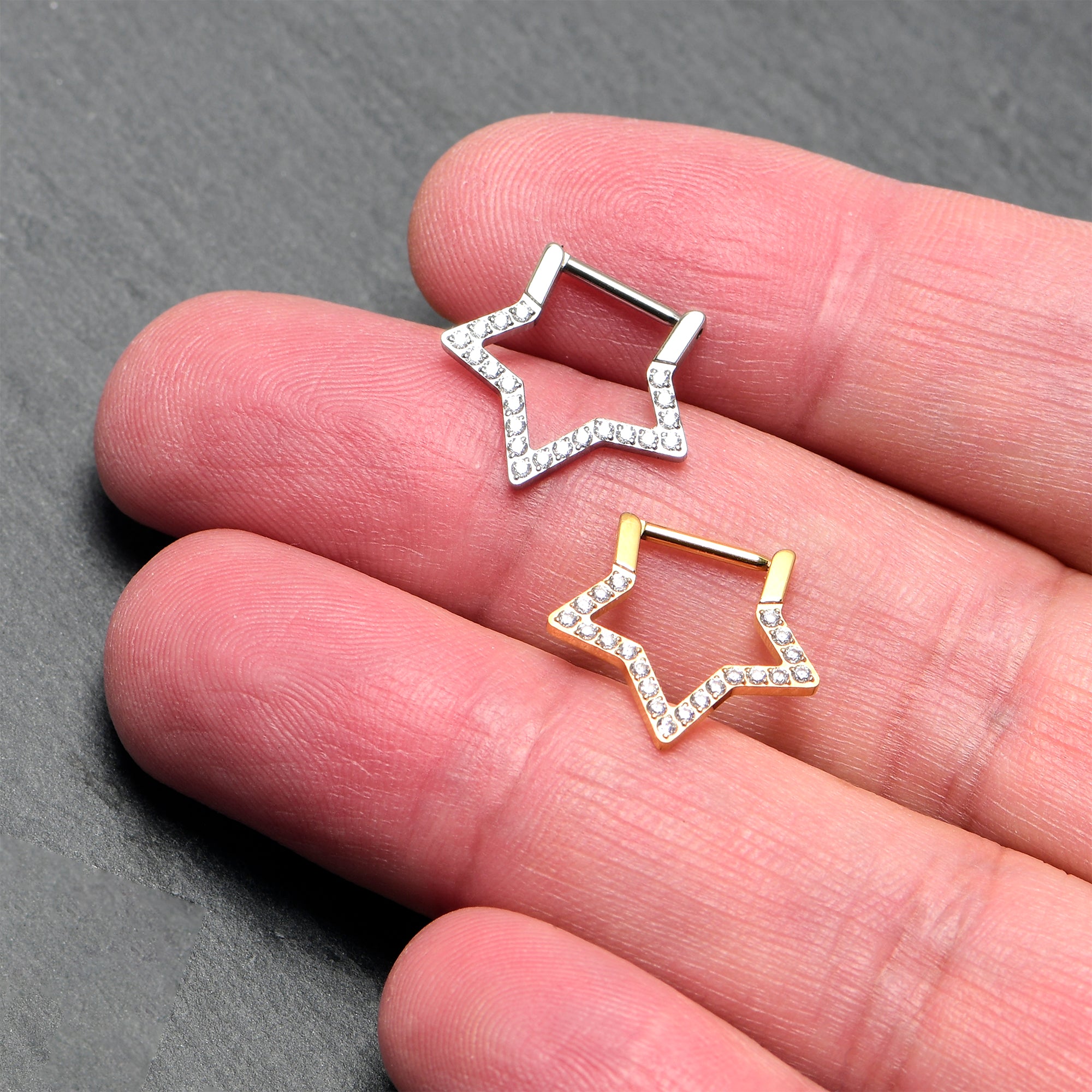 Hypoallergenic 16G titanium star cartilage ring