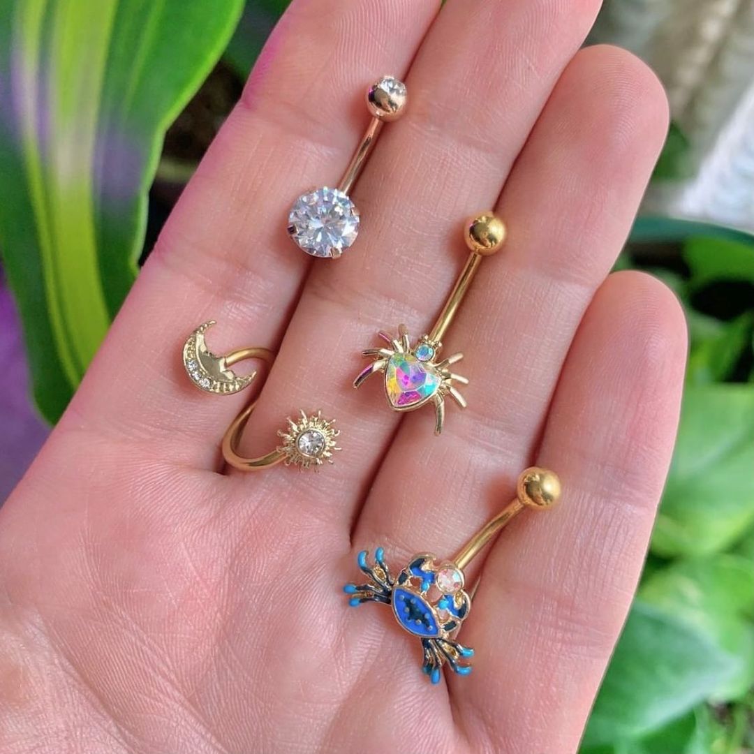 Aurora Gem Gold PVD Blue and Black Cutie Crab Belly Ring