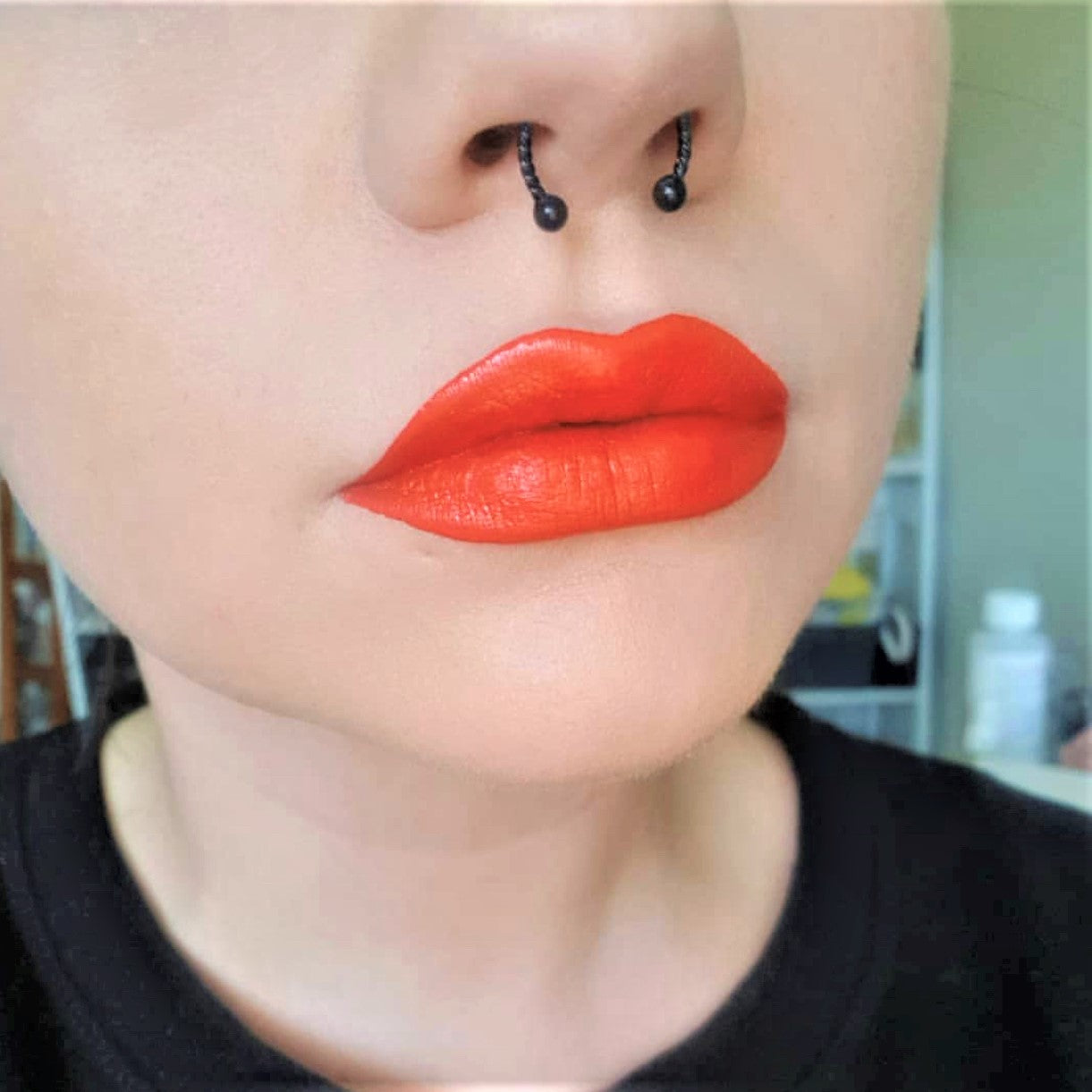 16G 1/2 Black Seriously Twisted Horseshoe Circular Barbell