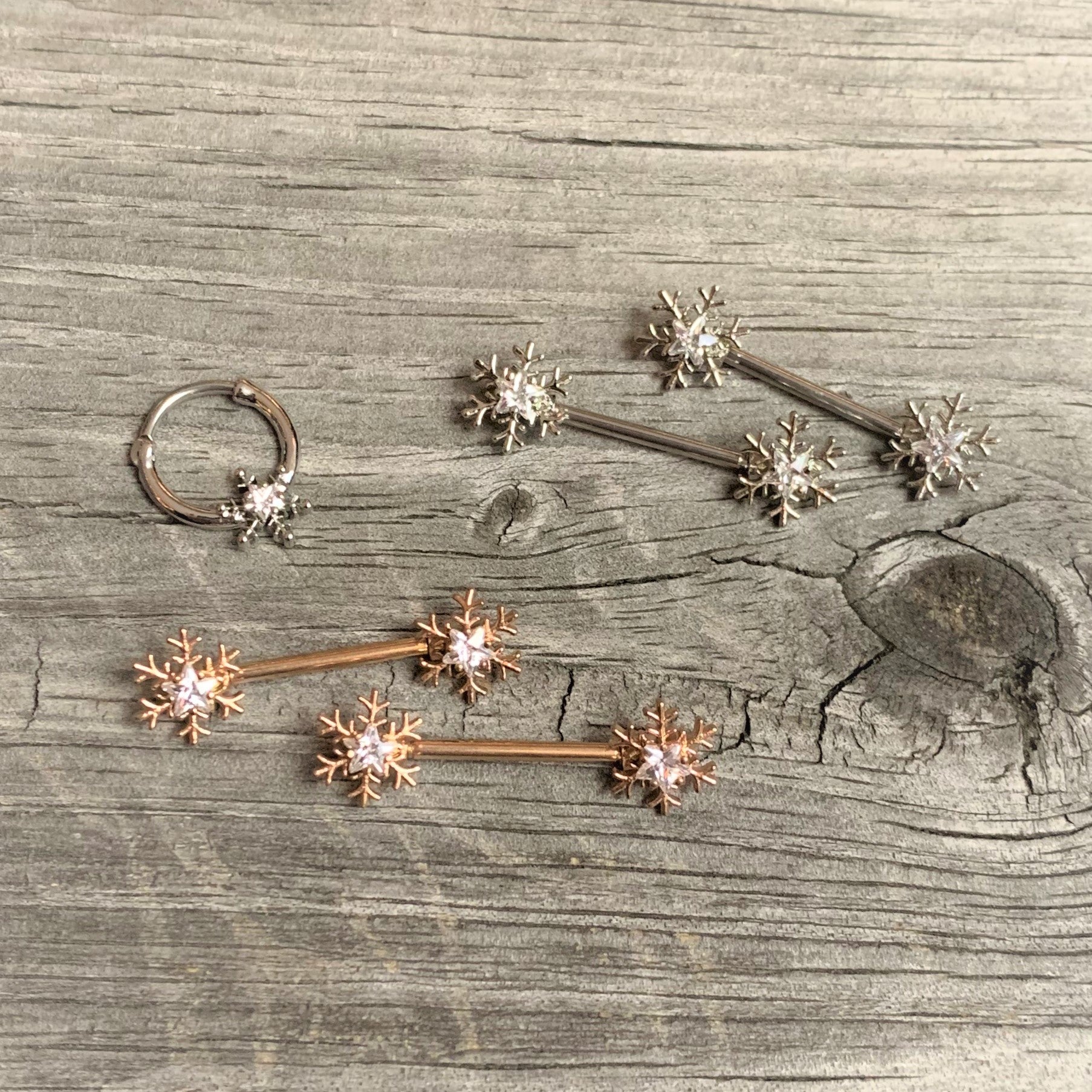 14G 5/8 Clear Gem Snowflake Barbell Nipple Ring Set
