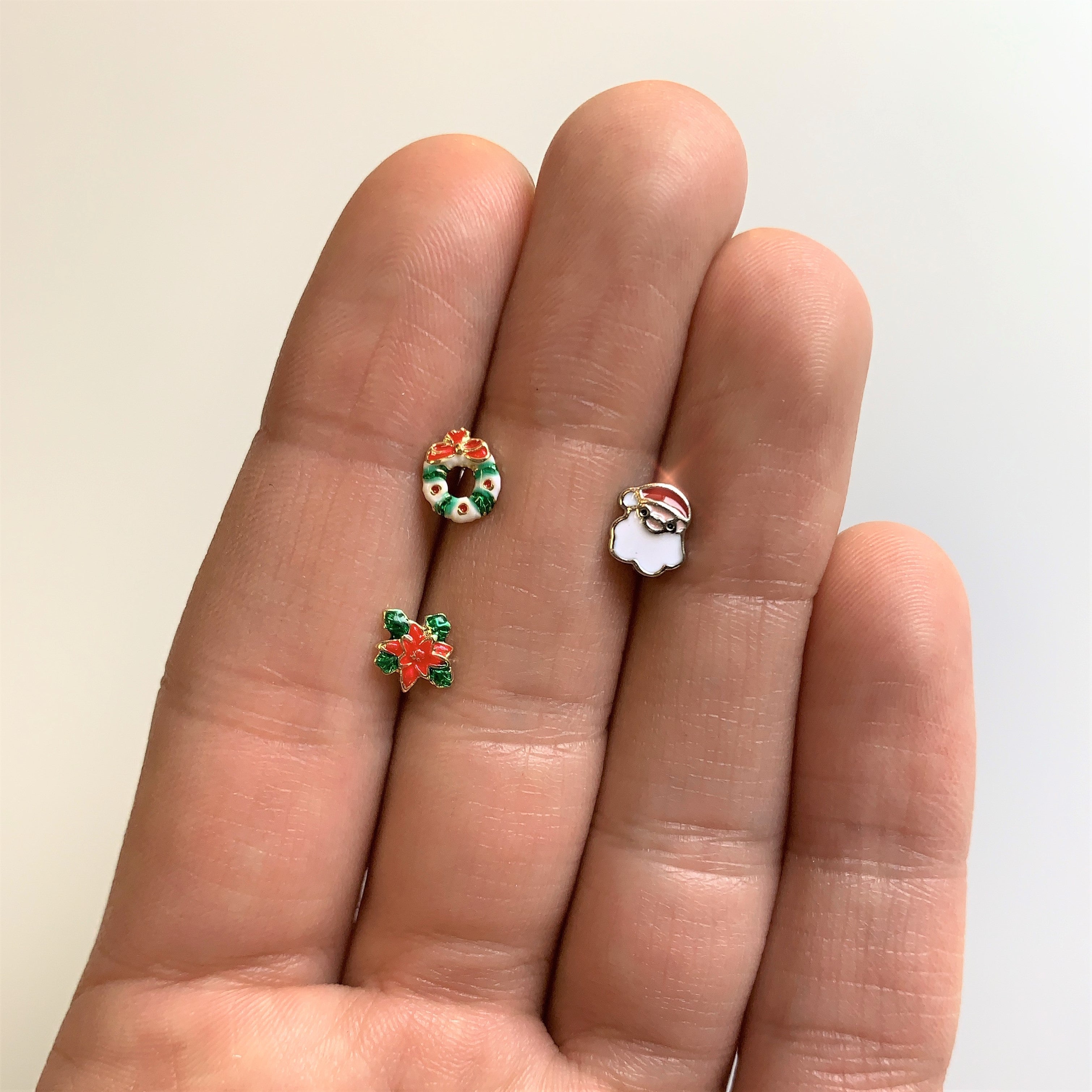 20G 1/4 Holiday Poinsettia Christmas Nose Bone