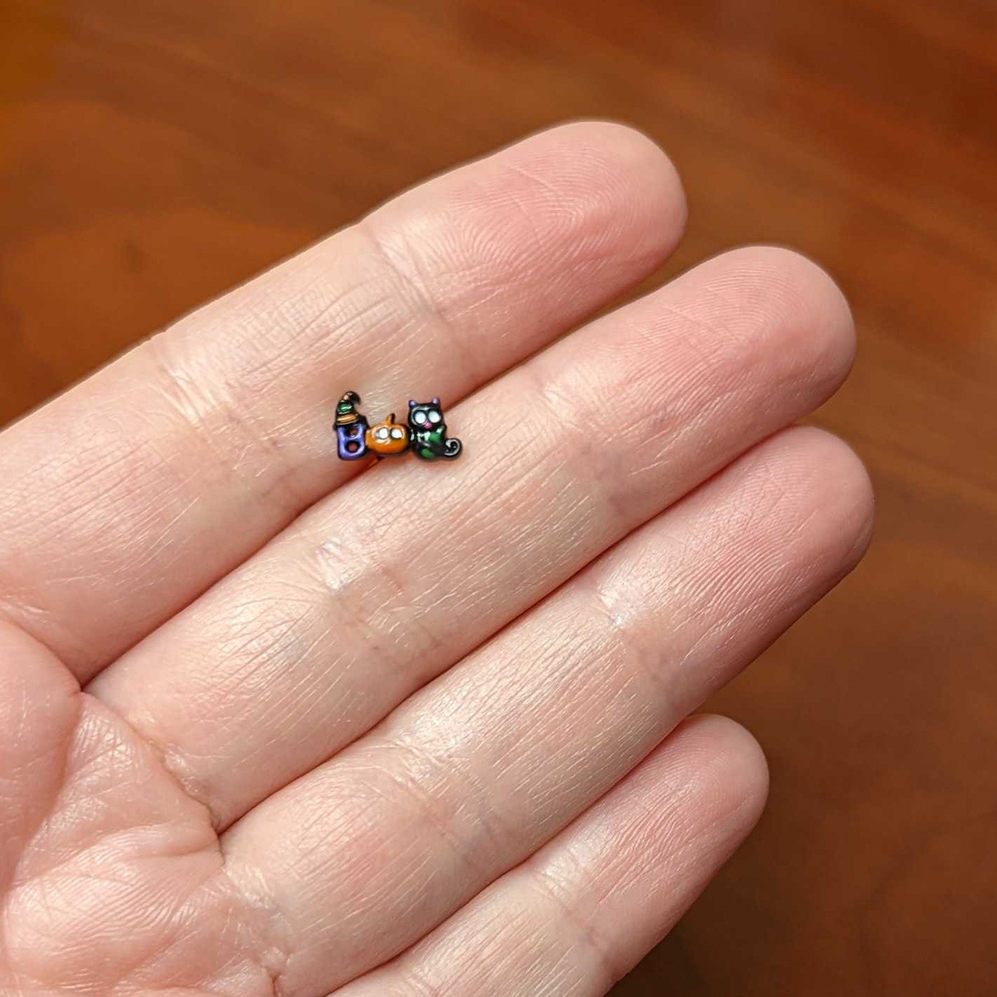 16G 1/4 Black Boo Party Halloween Cartilage Tragus Earring