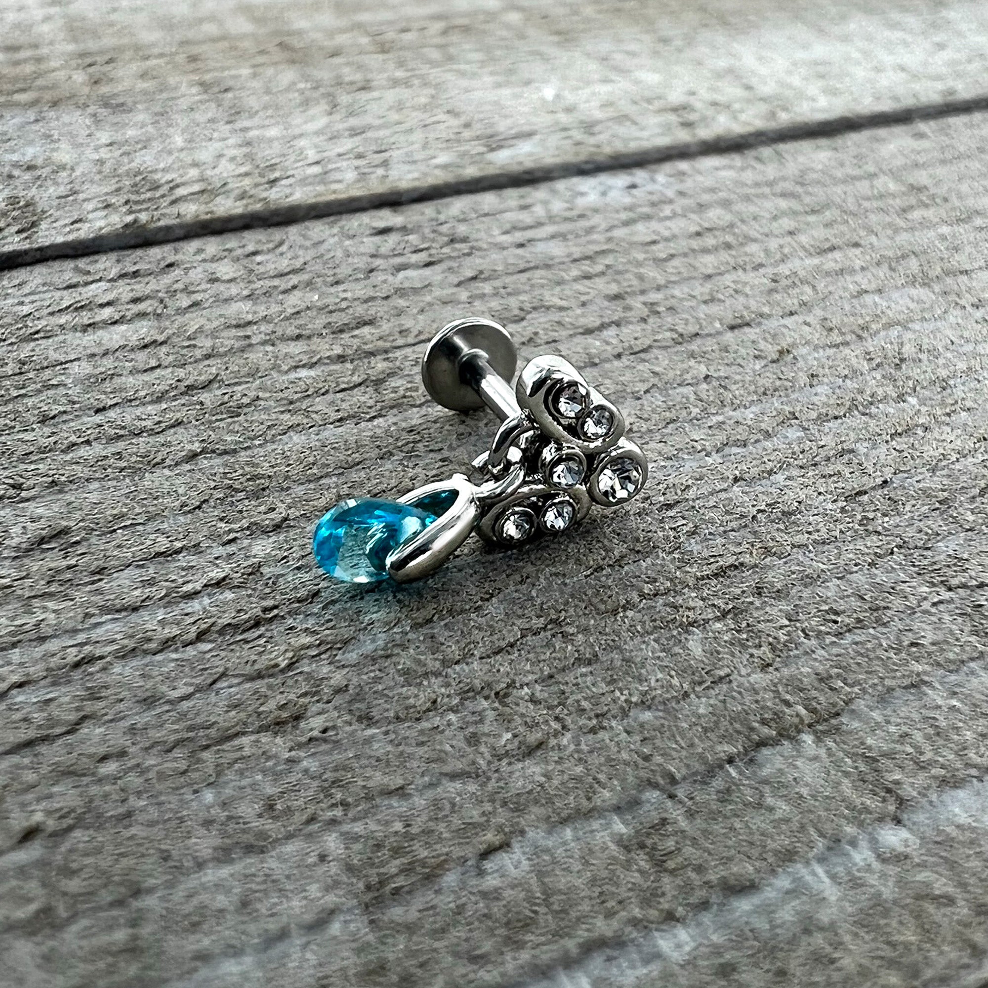 16G 1/4 Clear Blue Gem Scrolling Elegance Dangle Labret Tragus