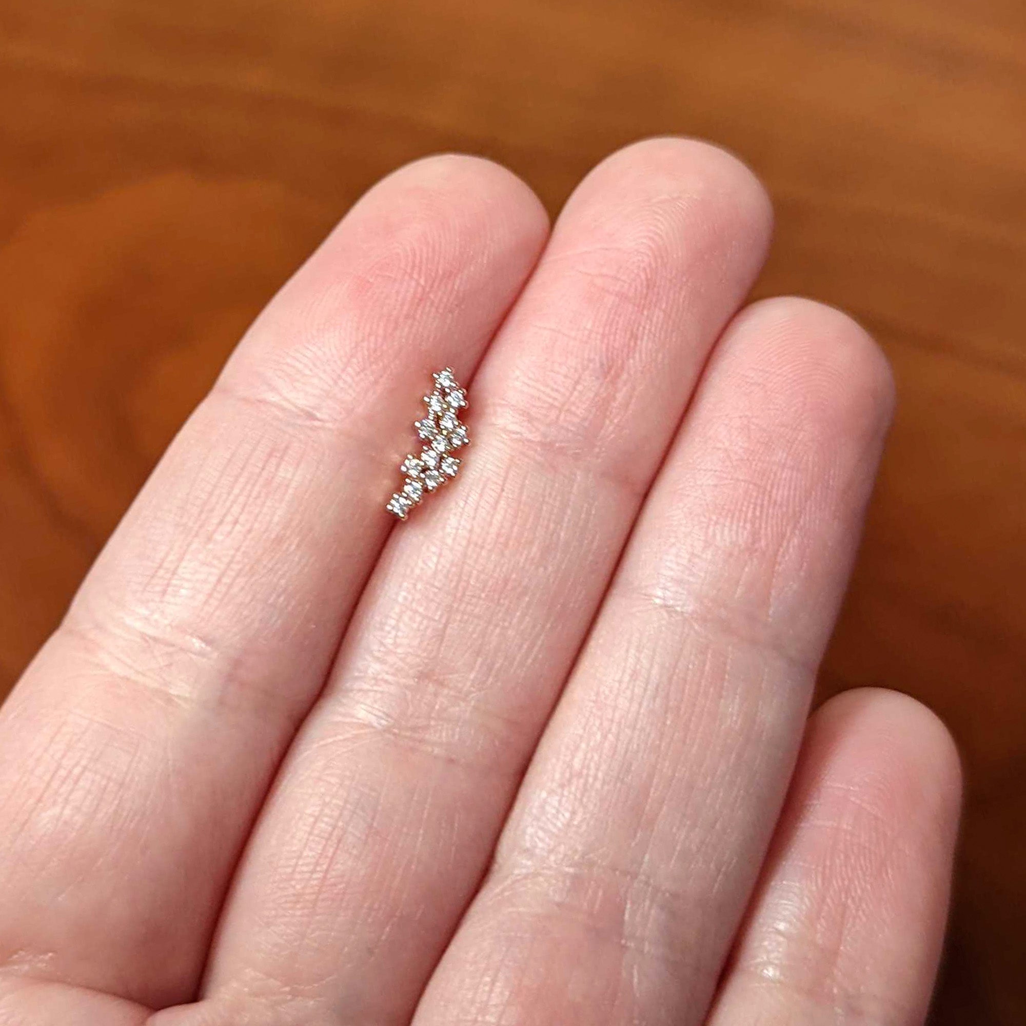 16G 5/16 CZ Gem Rose Hue Texture Arc Internal Thread Labret Tragus