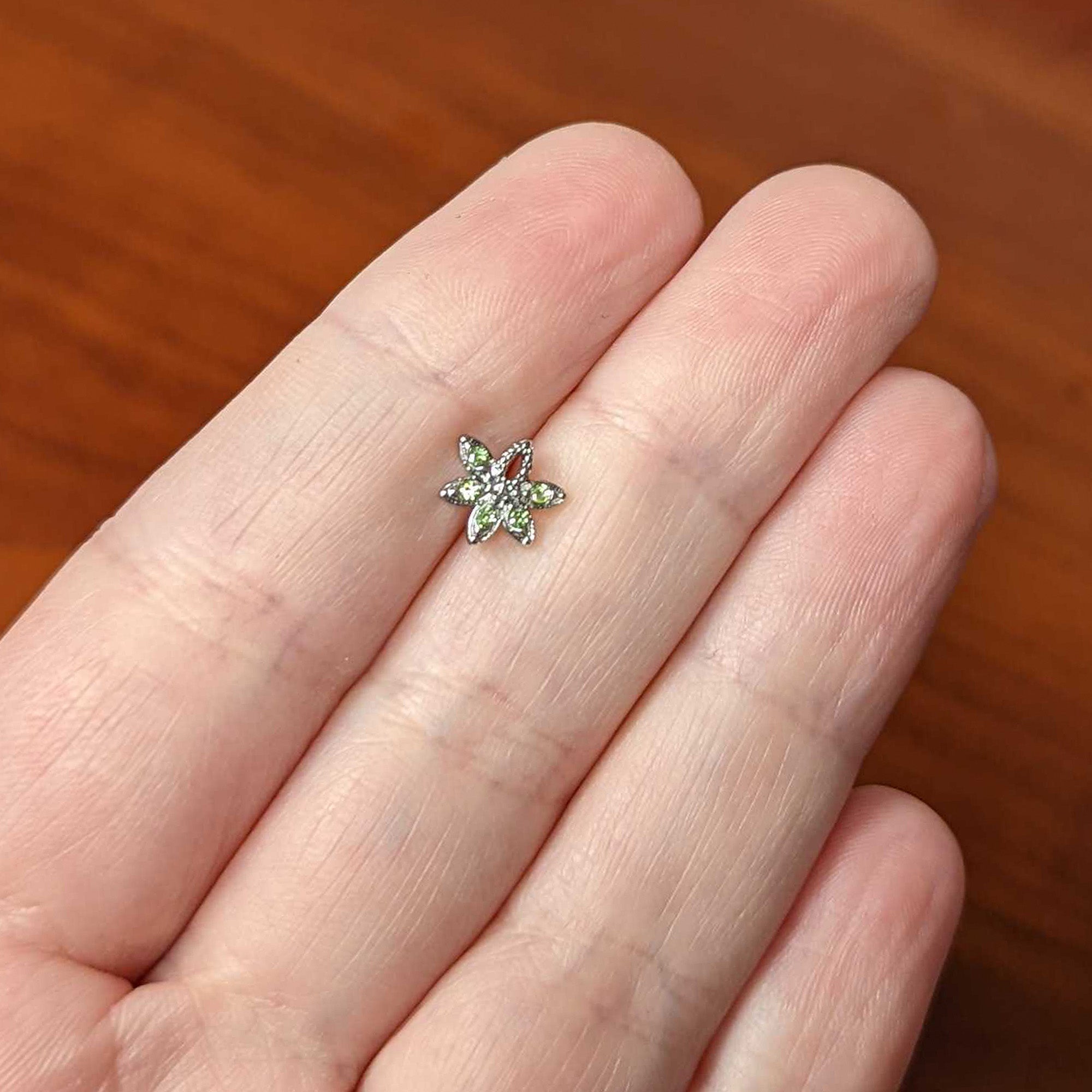 16G 1/4 Green Gem Texture Loopy Pot Leaf Cartilage Tragus Earring