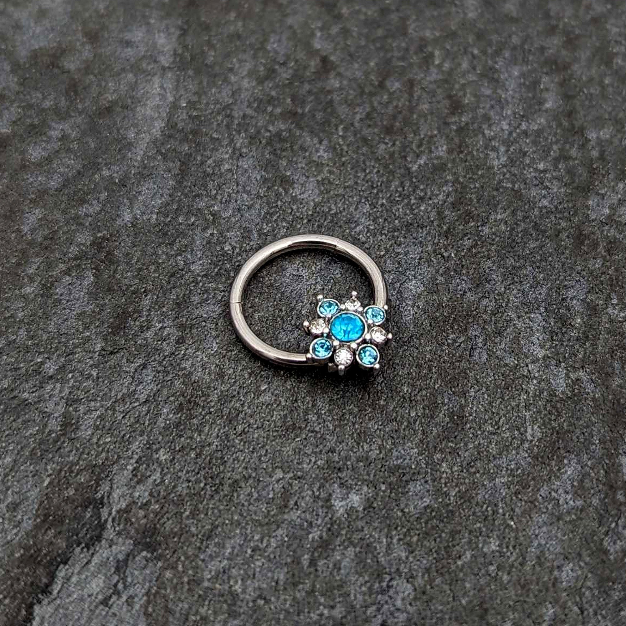 16G 3/8 Blue Clear Gem Glamour Star Hinged Segment Ring