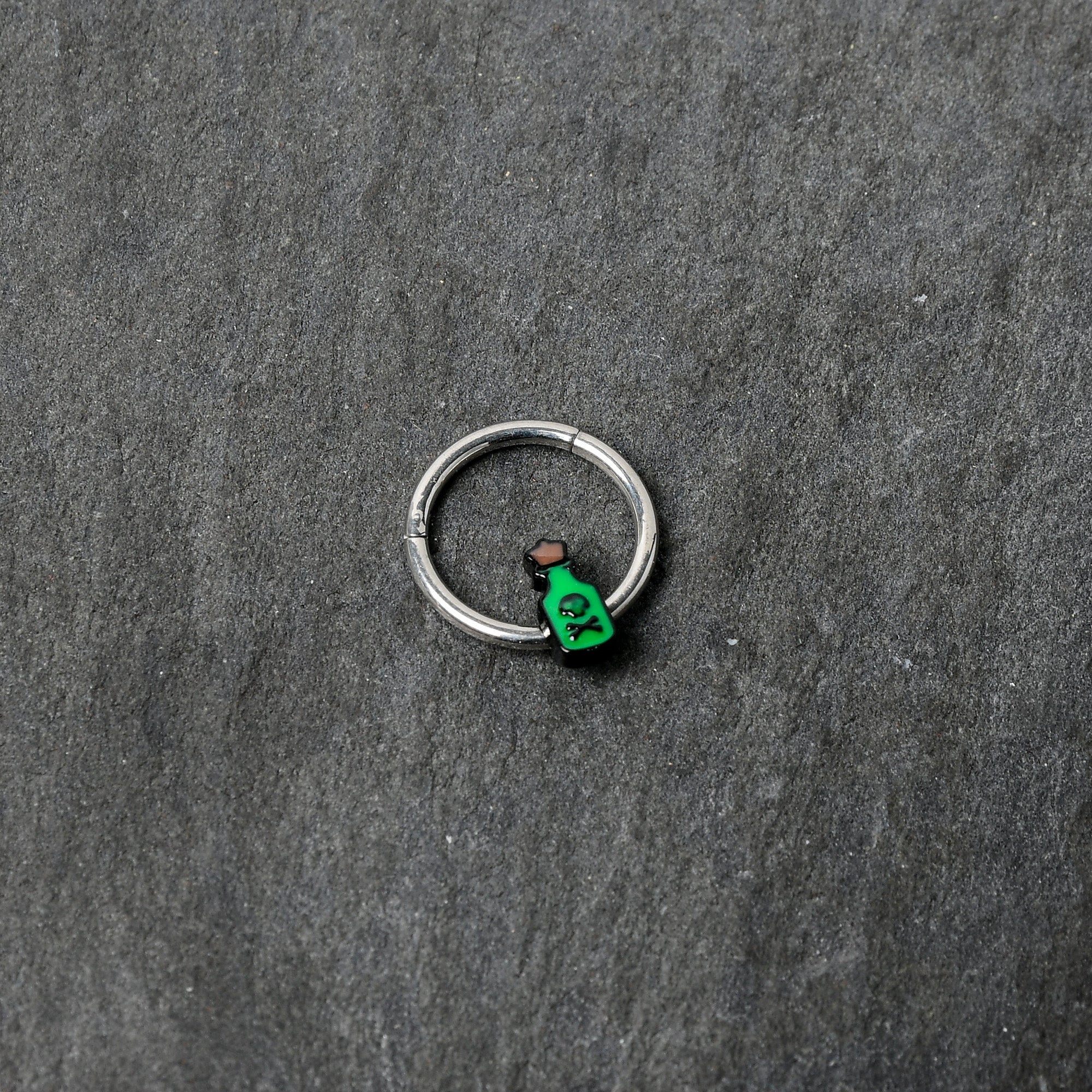 16G 3/8 Poison Green Bottle Glow in the Dark Hinged Segment Ring