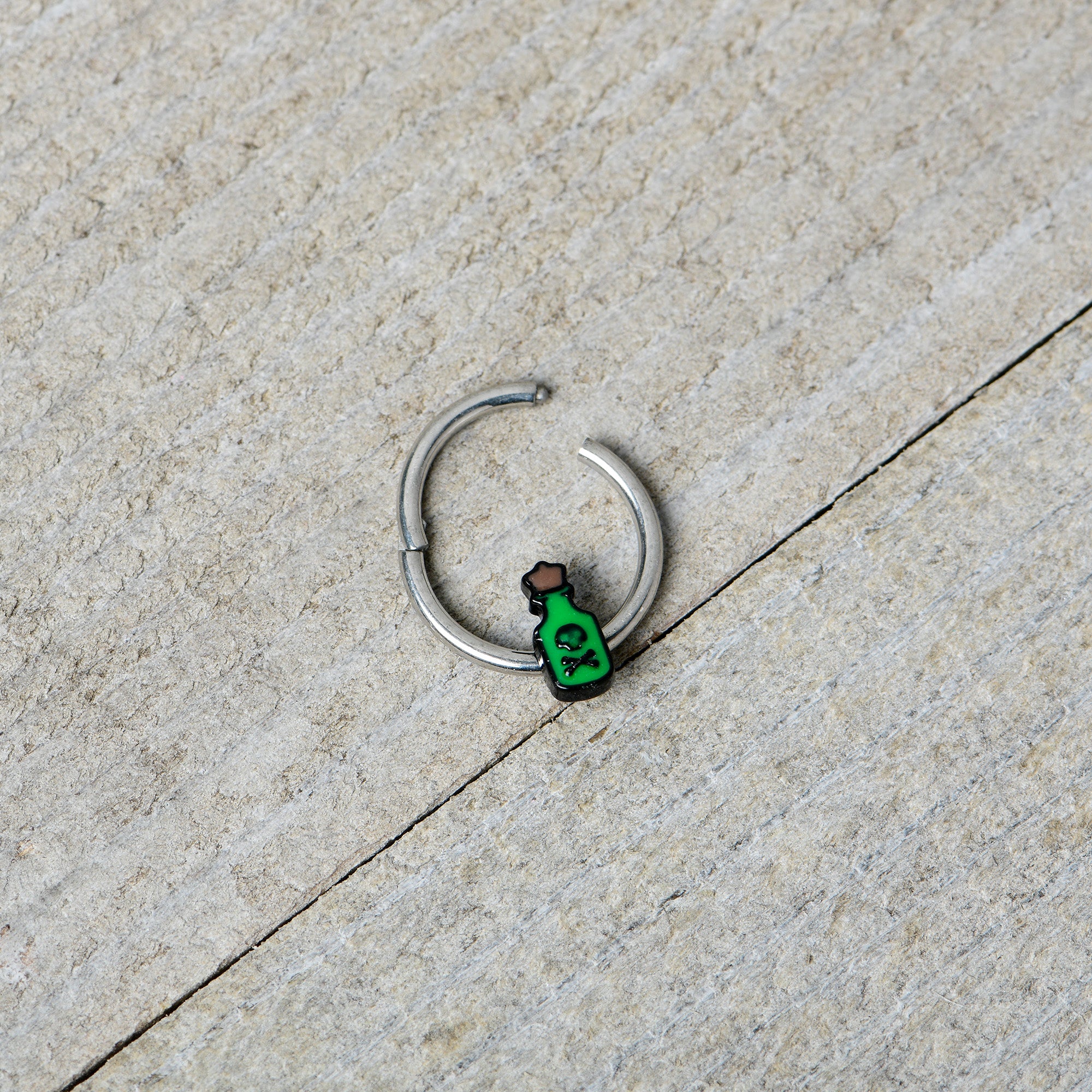 16G 3/8 Poison Green Bottle Glow in the Dark Hinged Segment Ring