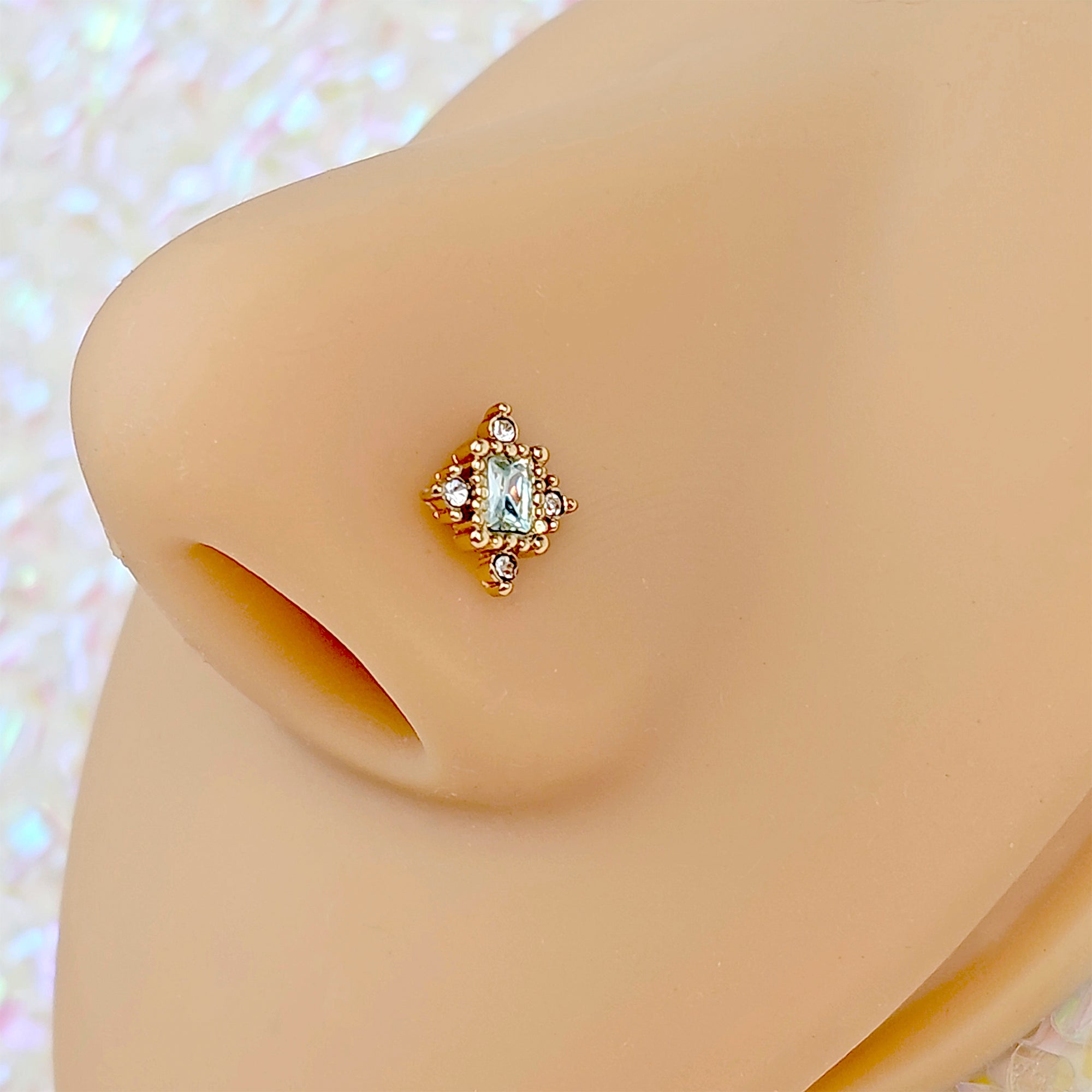 20G 1/4 Clear Gem Gold Tone Regal Seal Nose Bone