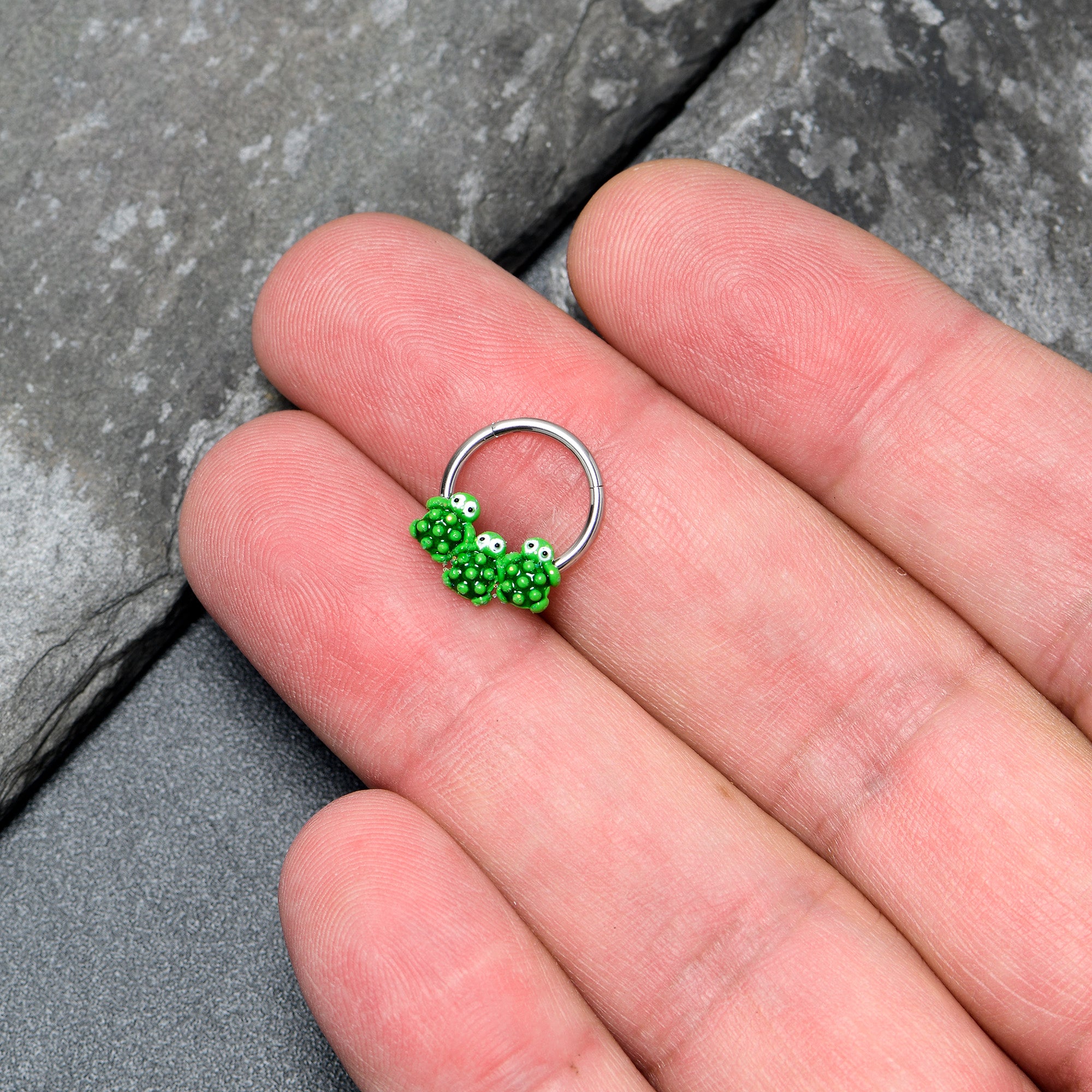16G 3/8 Texture Turtle Trio Hinged Segment Ring