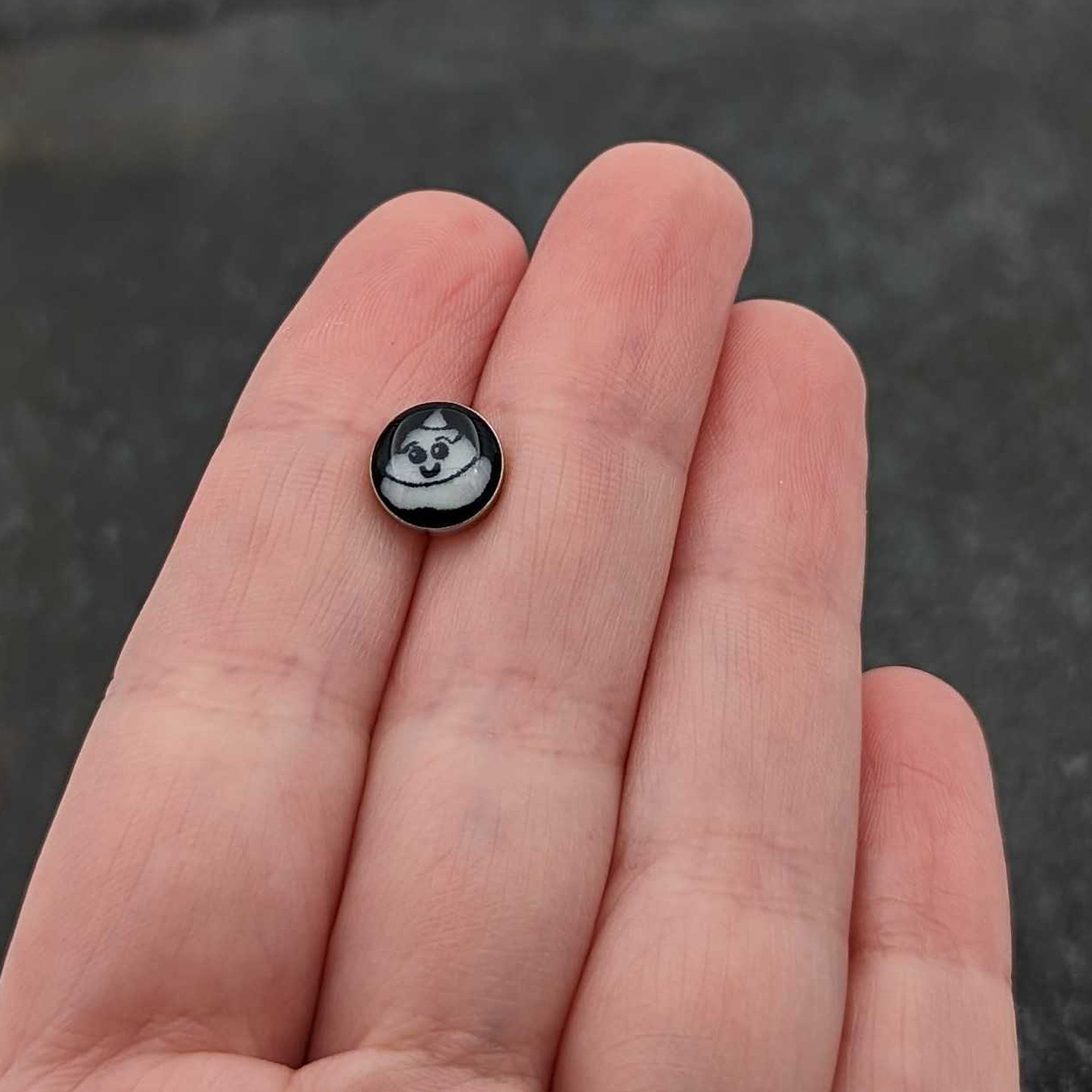 16G Glow in the Dark Poop Tragus Cartilage Earring by Onyx O