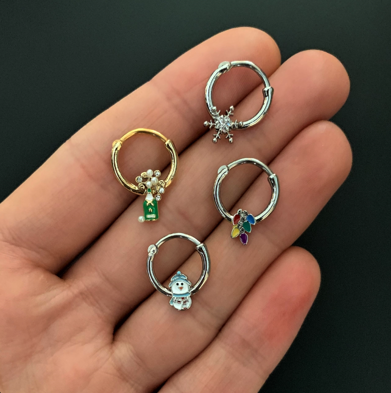 16G 3/8 Clear Gem Holiday Snowflake Septum Clicker