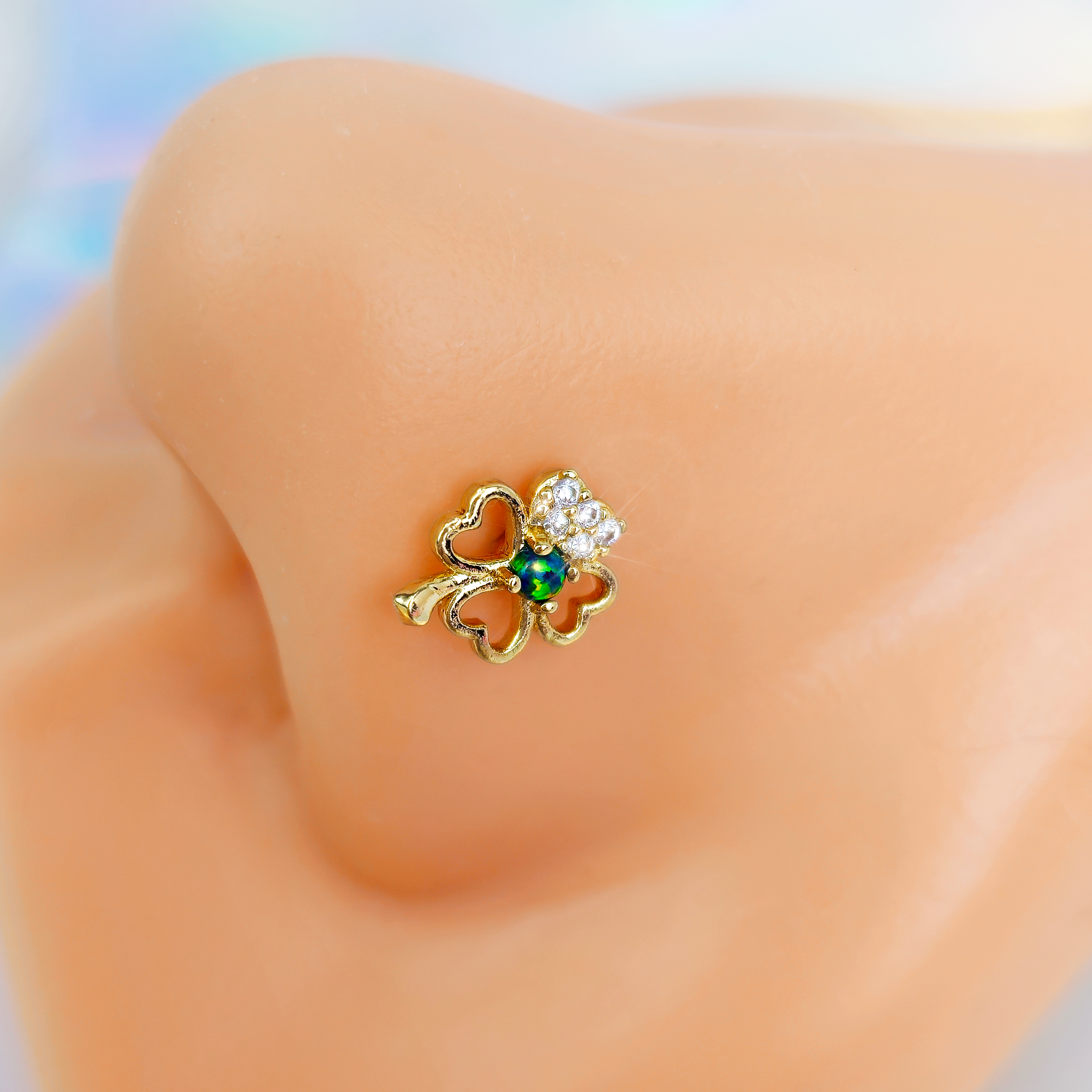 20G 1/4 Green Synthetic Opal Gold Tone Shamrock St Pats Nose Bone