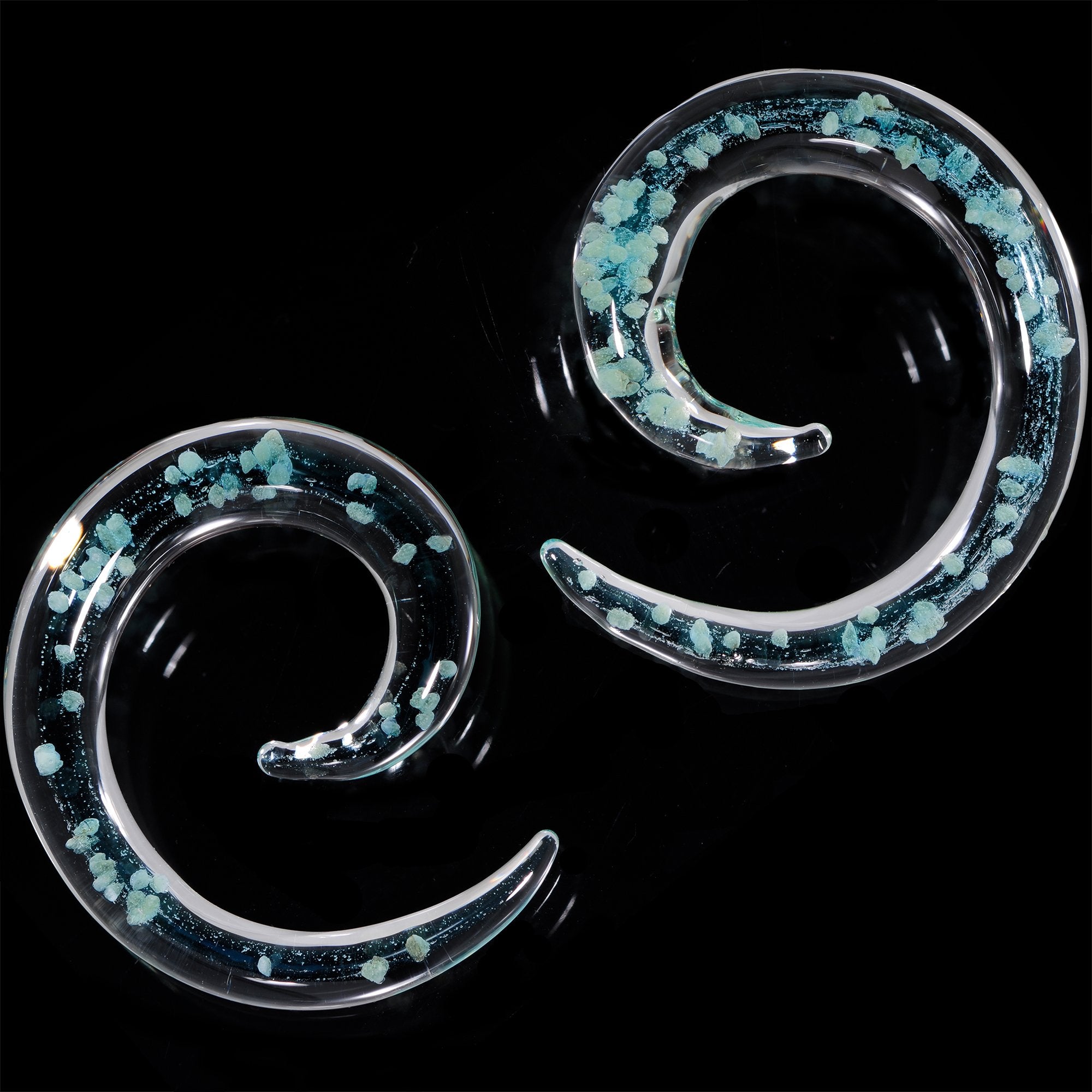 4G Aqua Sky Glow in the Dark Glass Spiral Taper Set