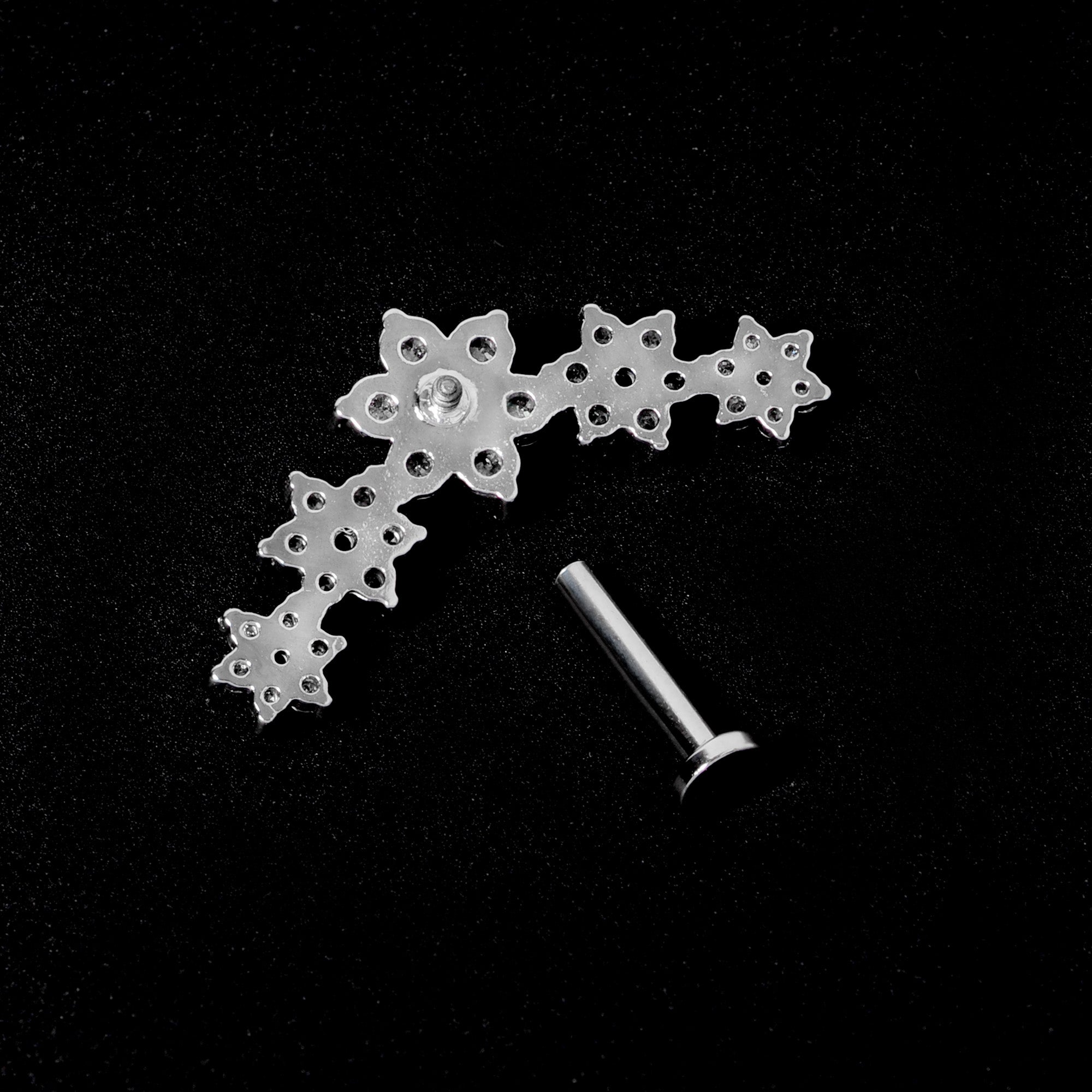 16G 5/16 Clear CZ Gem Floral Internal Thread Labret