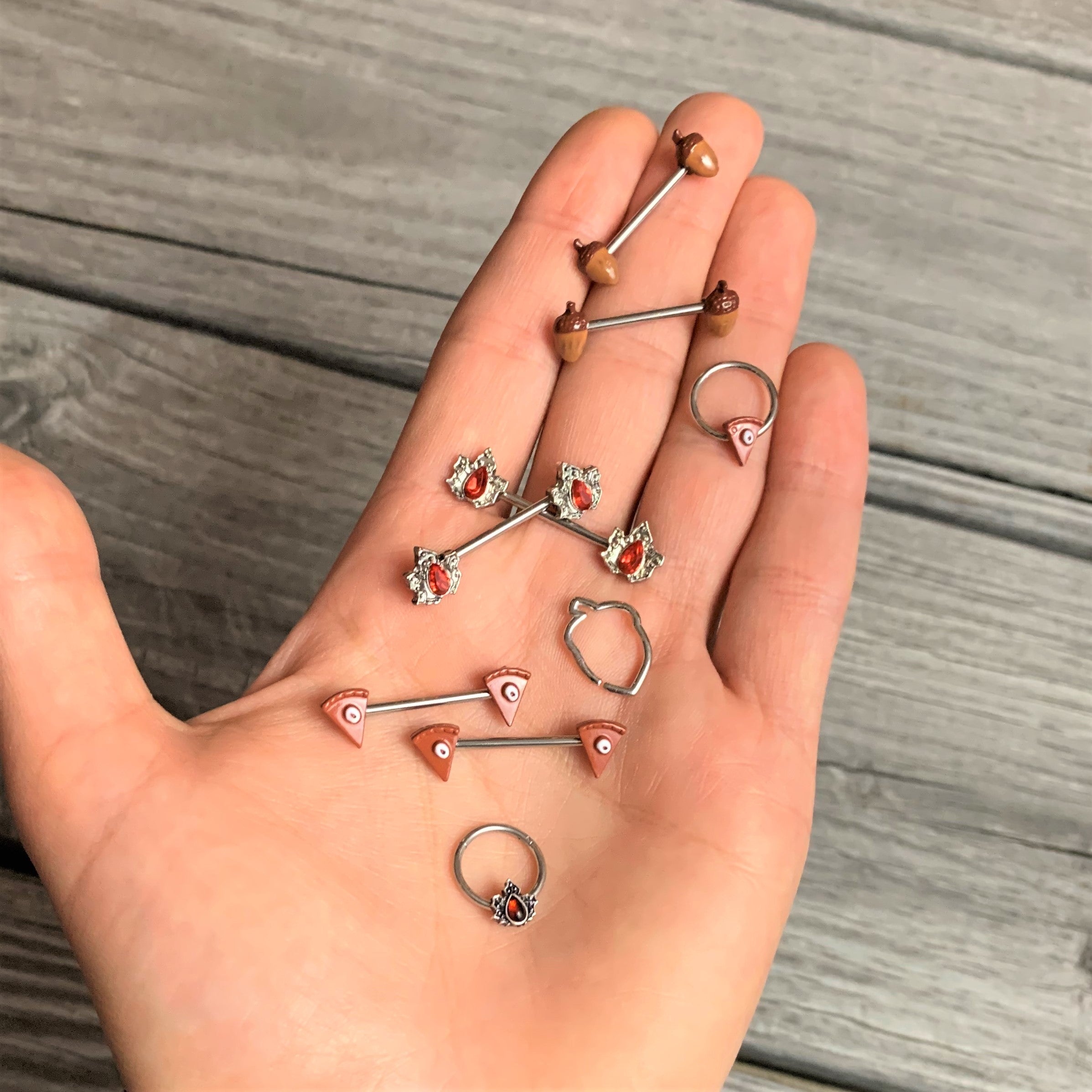 14G 5/8 Red Gem Holly Leaf Holiday Barbell Nipple Ring Set