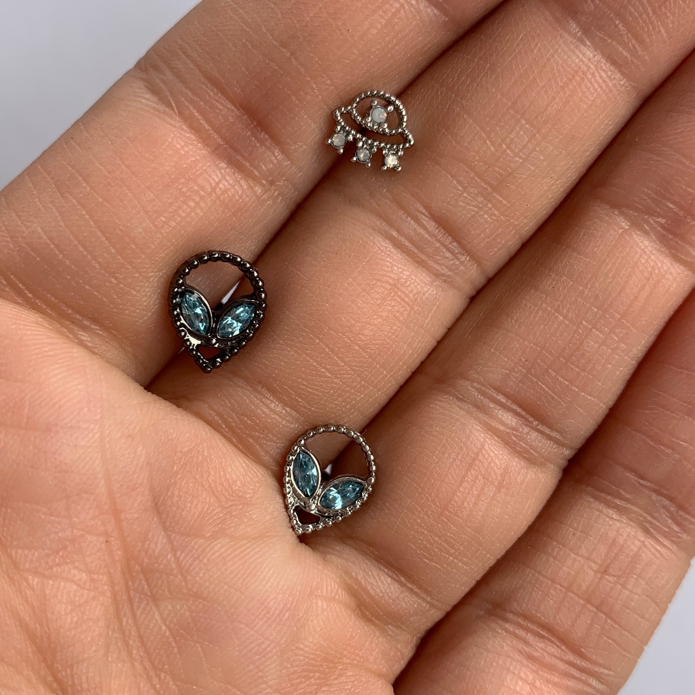 16G 5/16 White Faux Opal UFO Labret Monroe Tragus