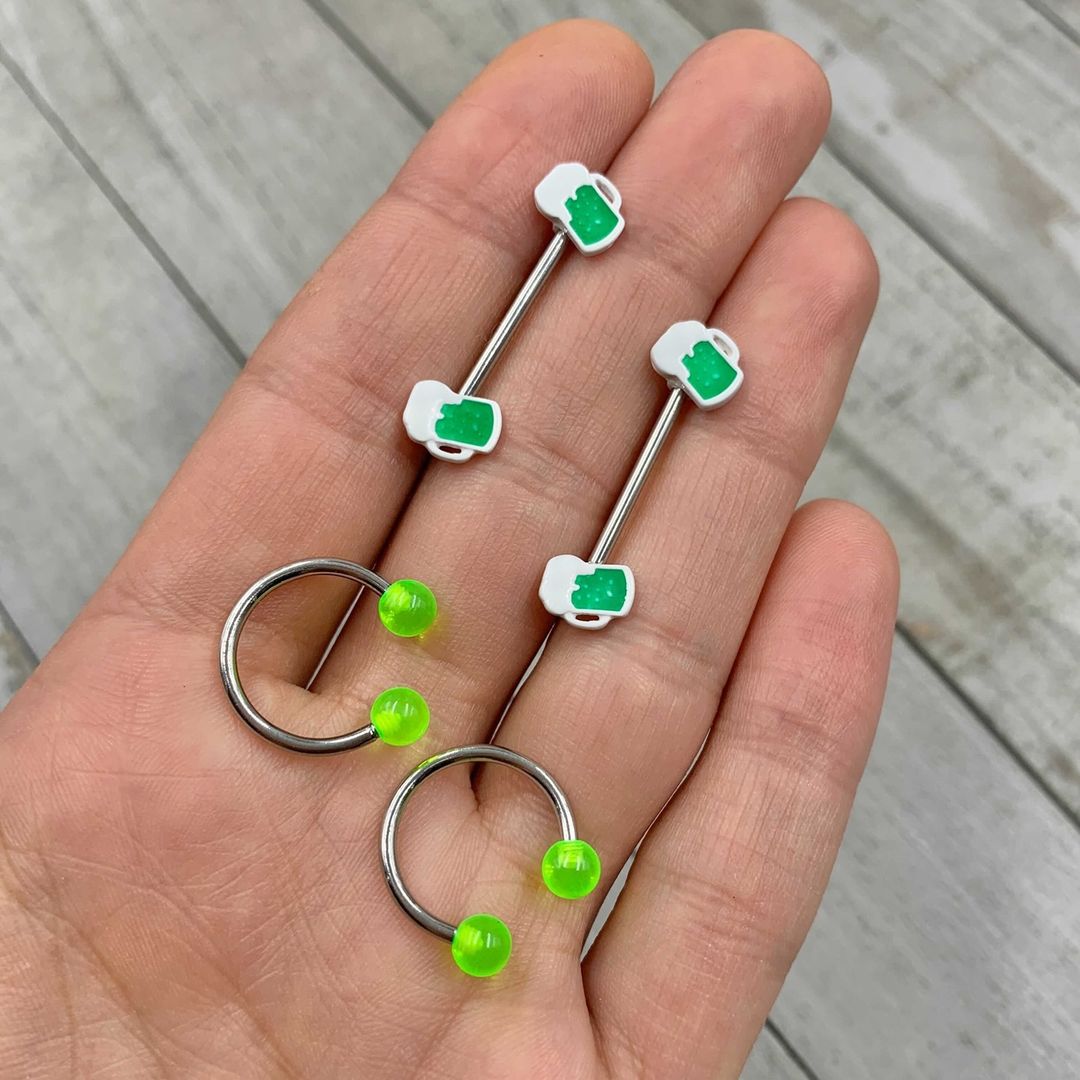 14G 9/16 Green Beer St Patricks Horseshoe Barbell Nipple Set of 4