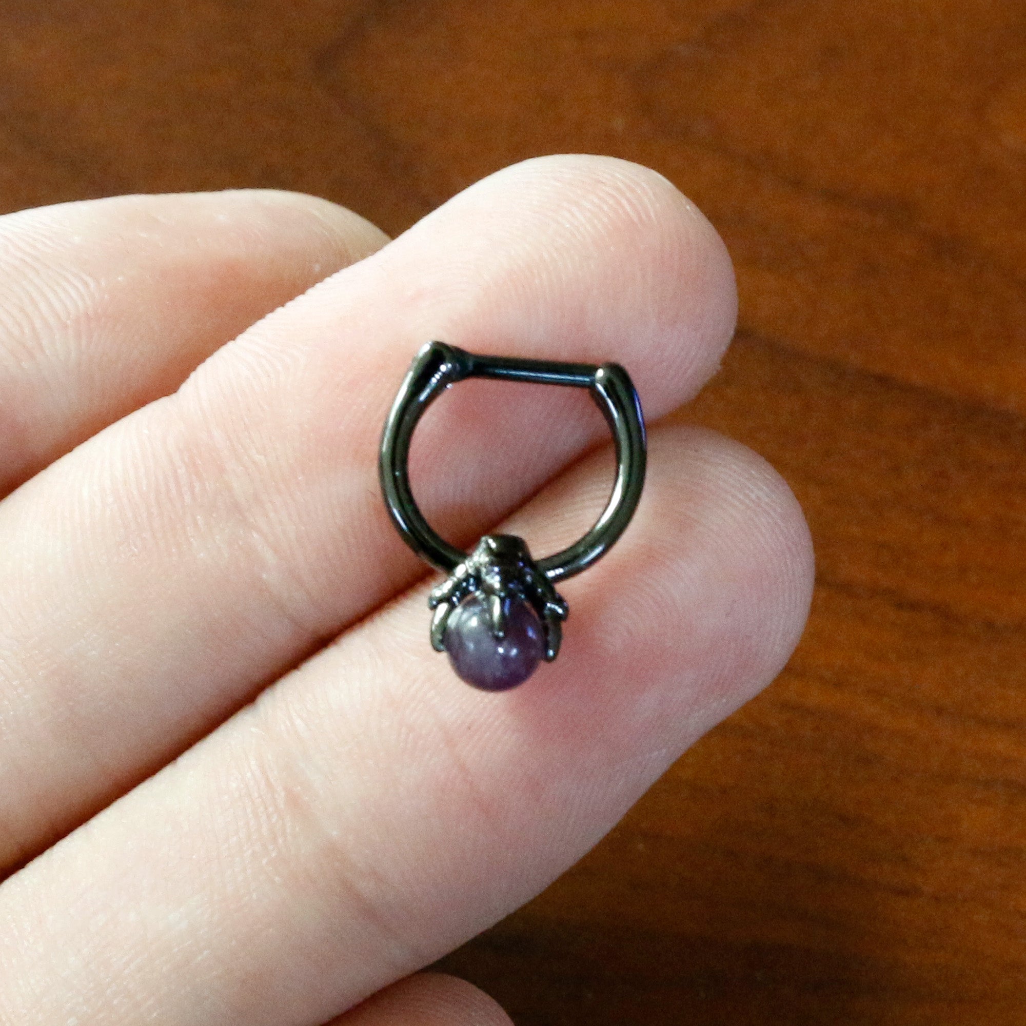 16 Gauge 5/16 Purple Amethyst Stone Black Claw Hand Cartilage Clicker