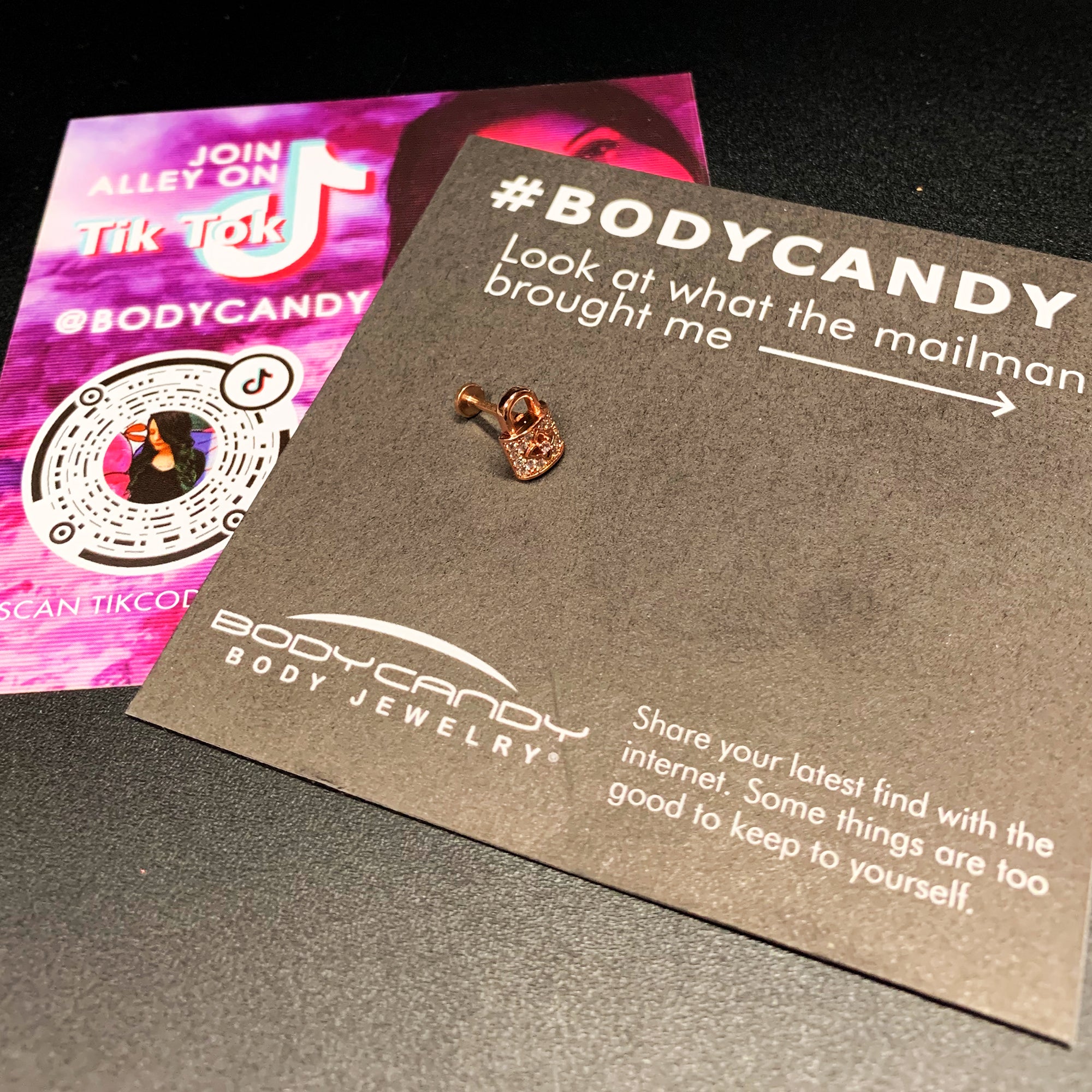 16G 5/16 Clear CZ Gem Rose Gold Tone Lock It Up Labret Tragus