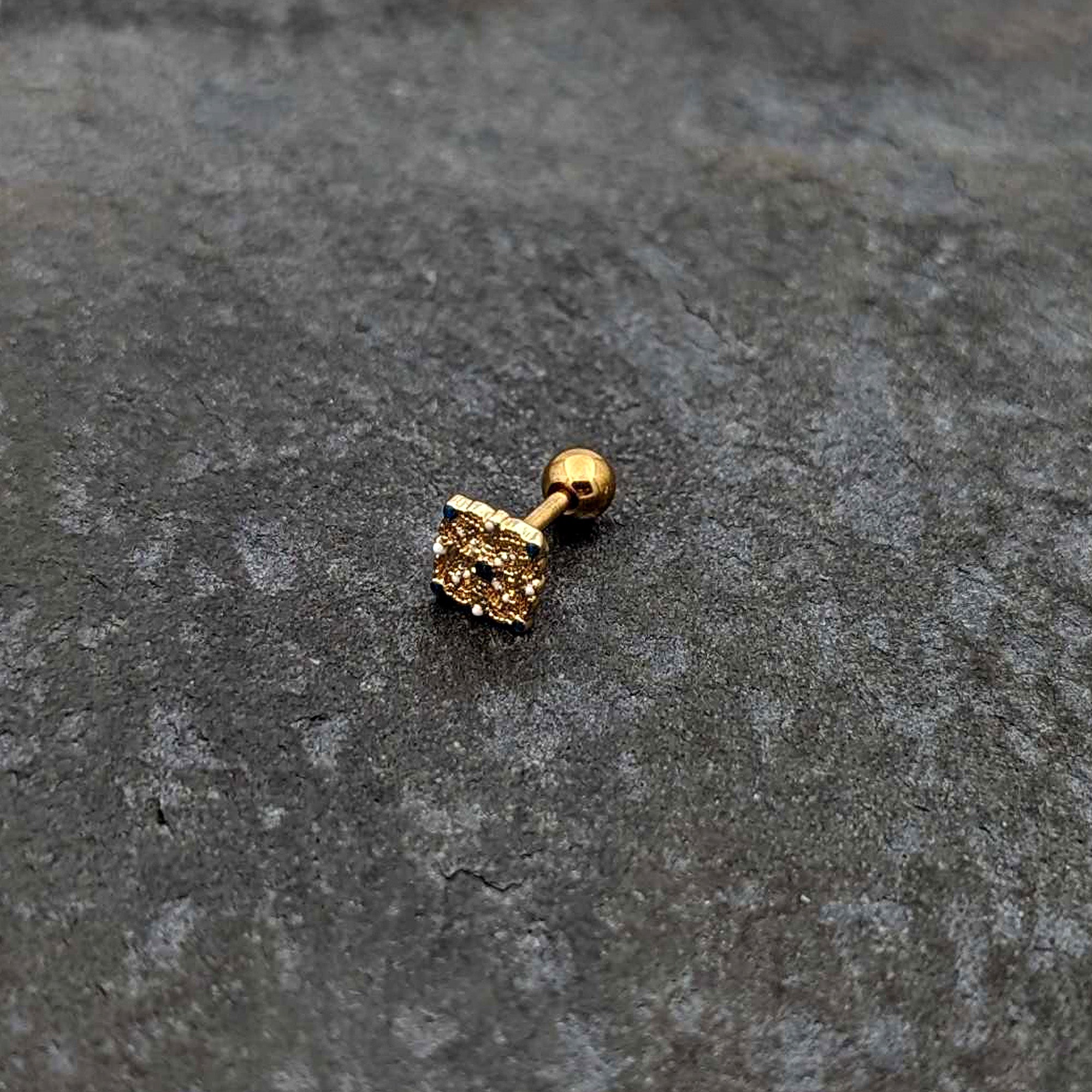 16G 1/4 Blue Gem Gold Tone Lacy Rhombus Cartilage Tragus Earring