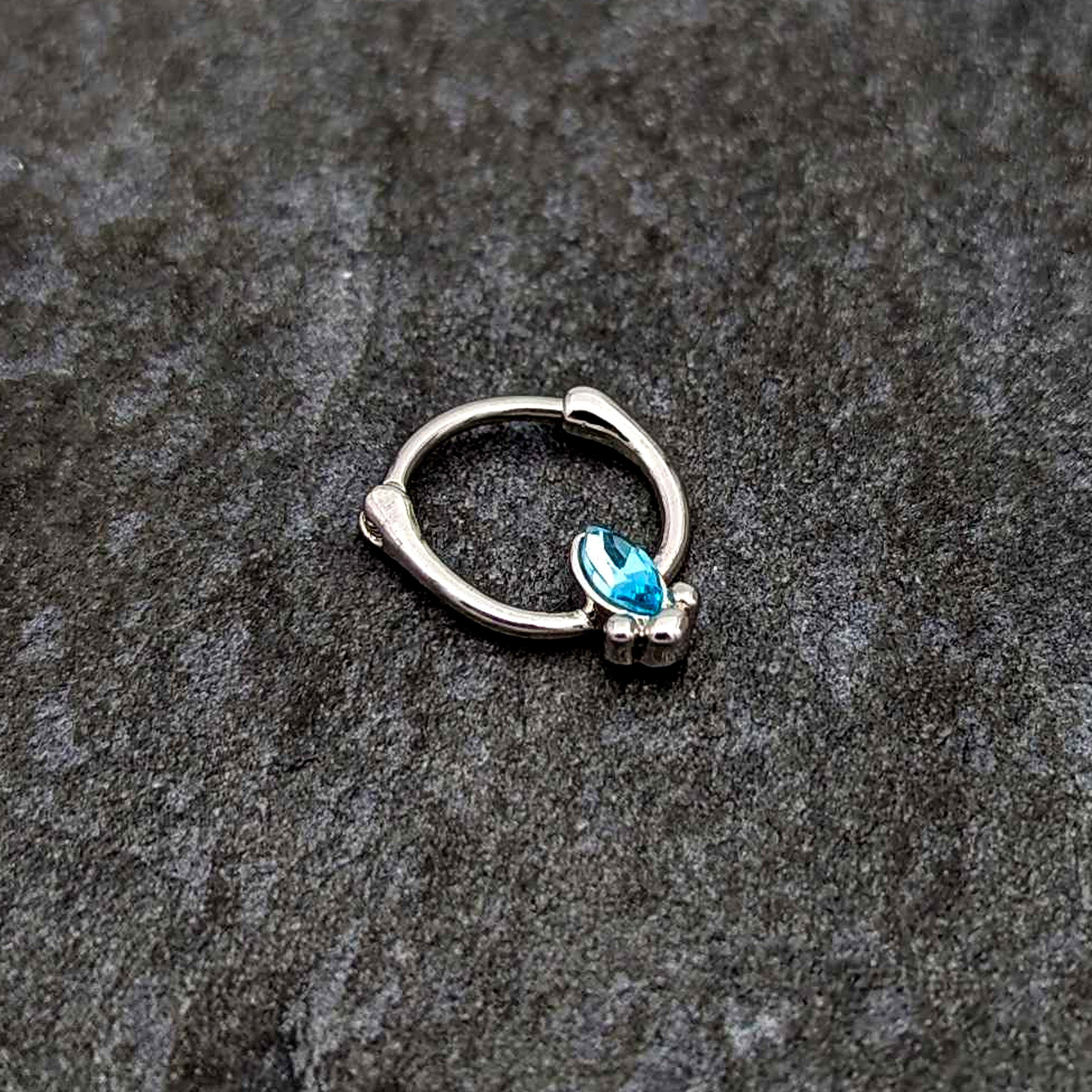 16G 5/16 Blue Gem Deco Oval Cartilage Clicker