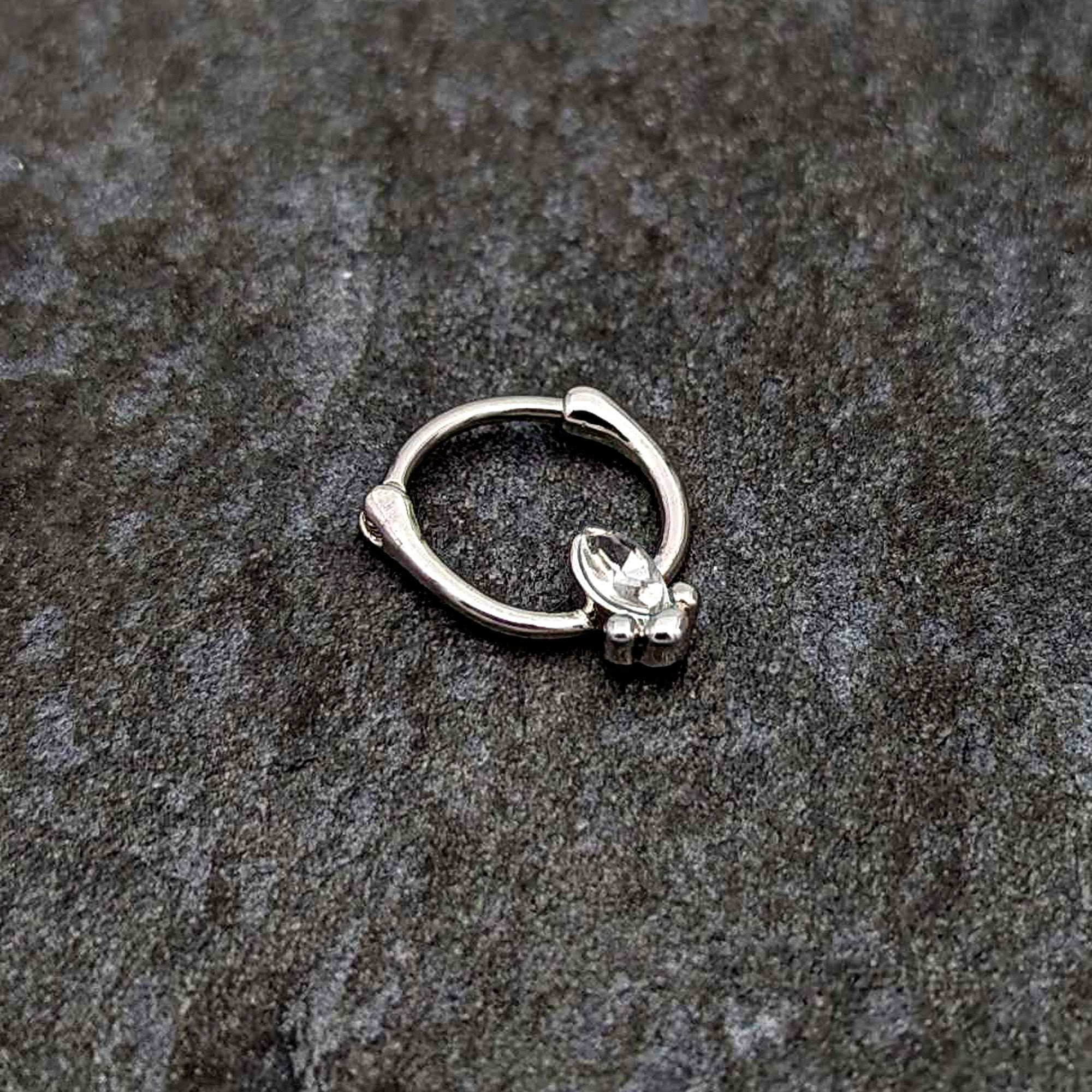 16G 5/16 Clear Gem Deco Oval Cartilage Clicker