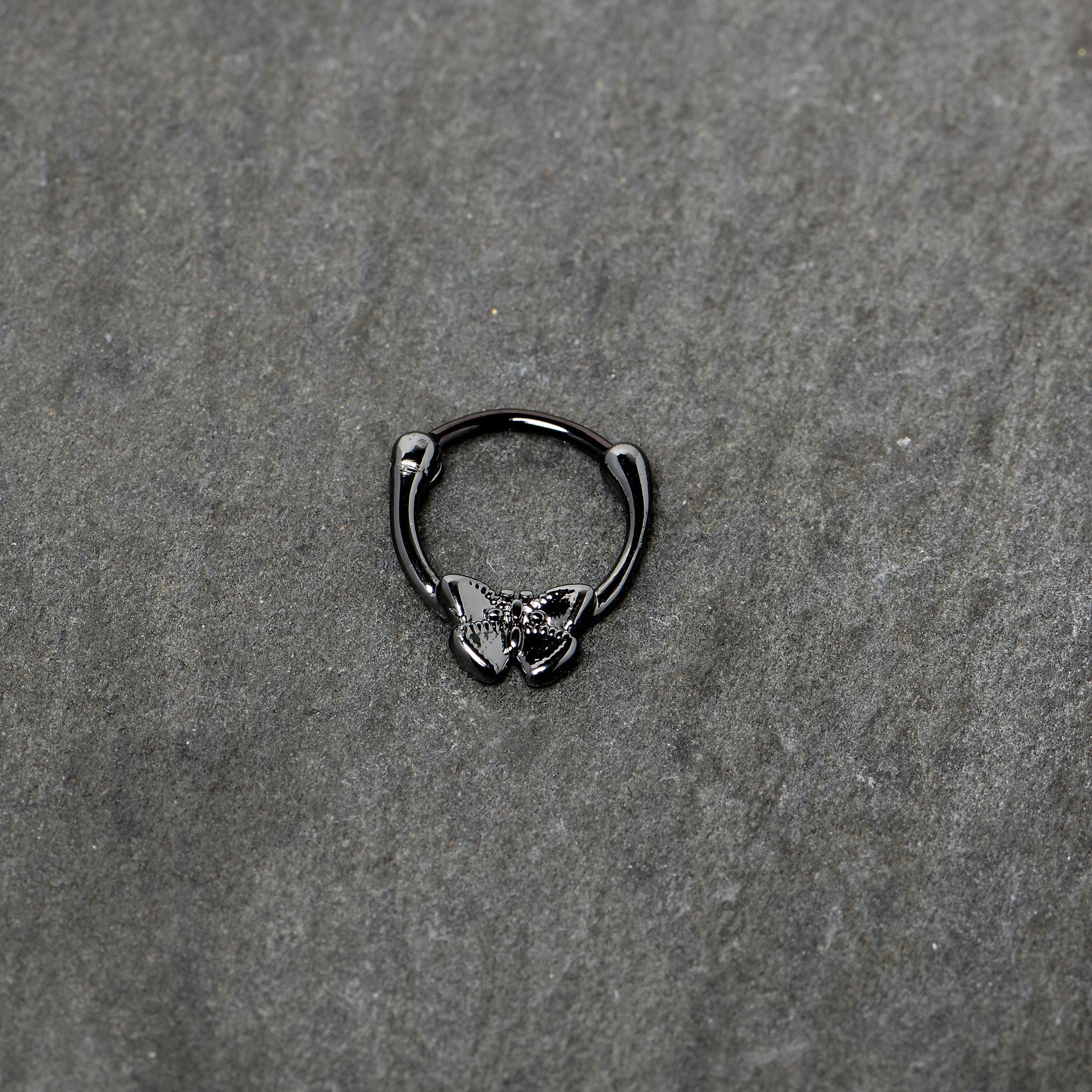 16G 3/8 Black Textured Simple Butterfly Cartilage Clicker