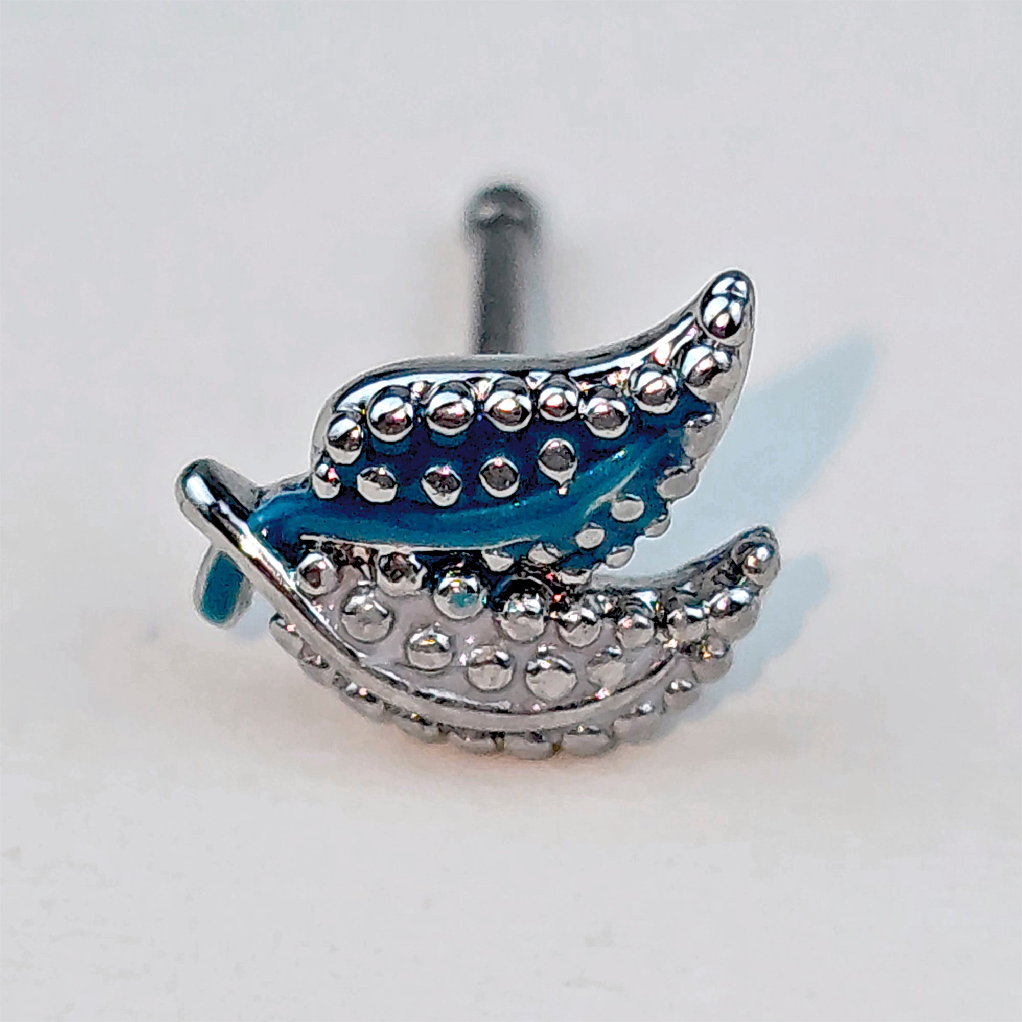 20G 1/4 Lovely Leaves Blue Nose Bone