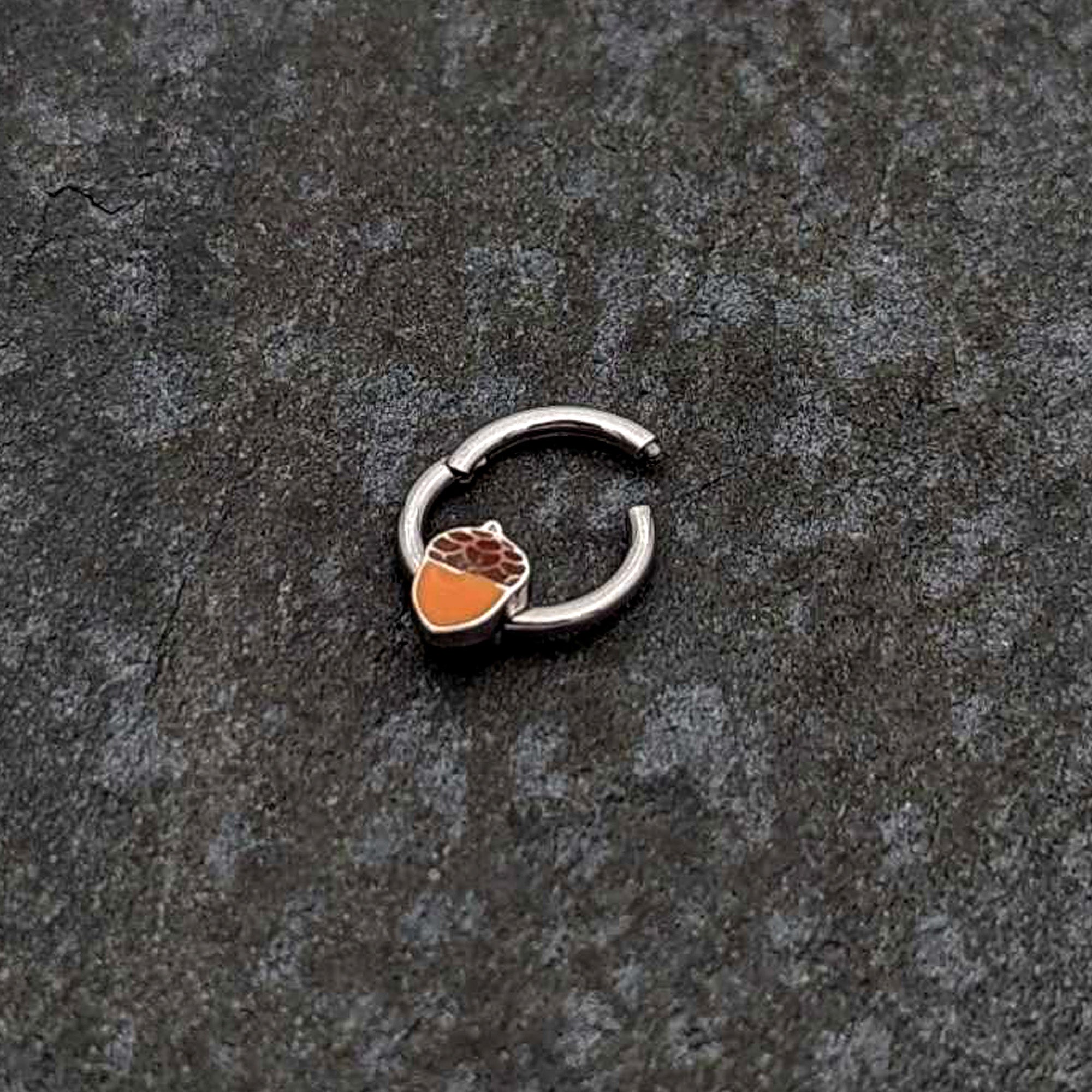 16 Gauge 3/8 Autumn Acorn Orange Brown Hinged Segment Ring